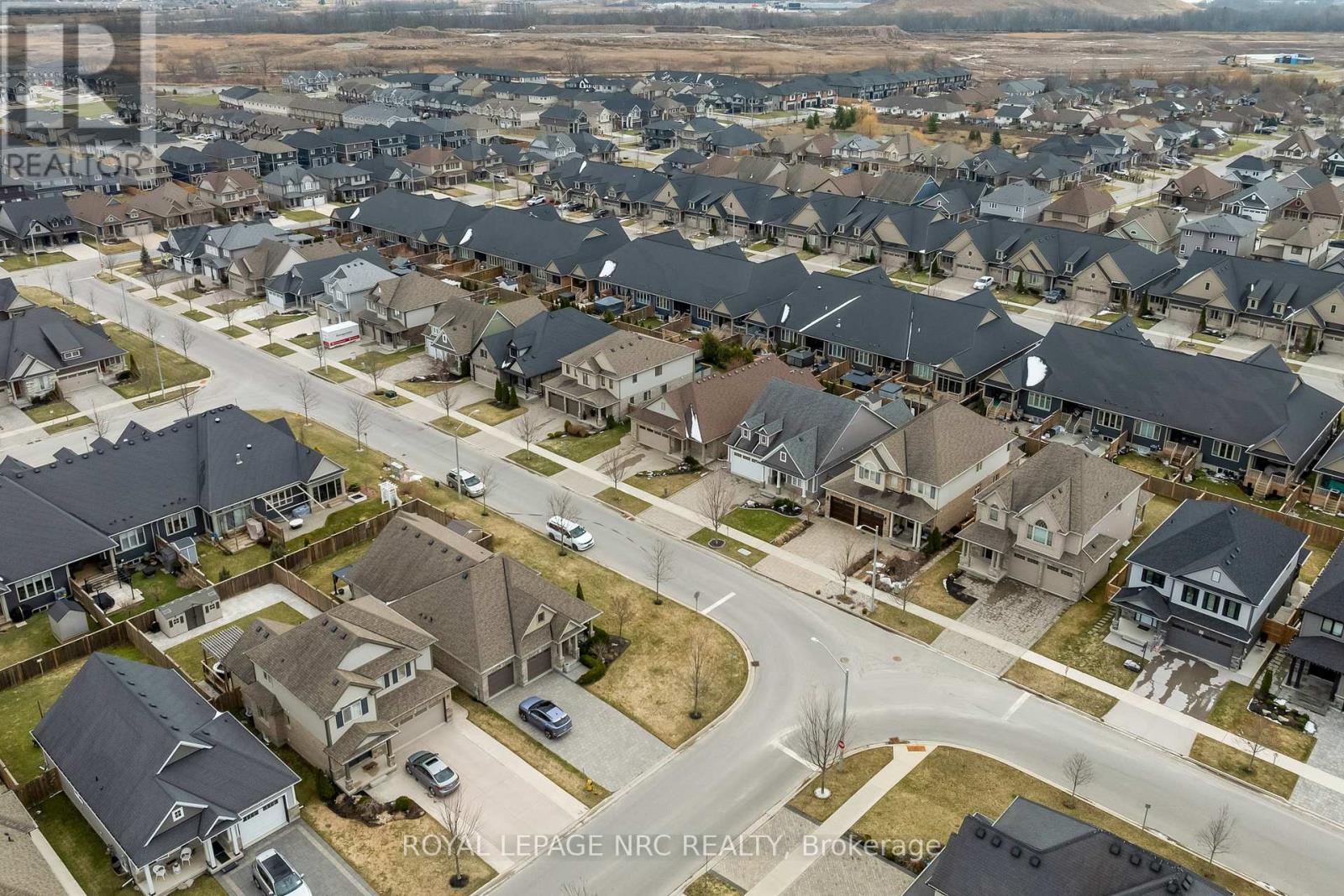 












25 MCFARLAND STREET

,
Thorold (Hurricane/Merrittville),




Ontario
L2V0E2

