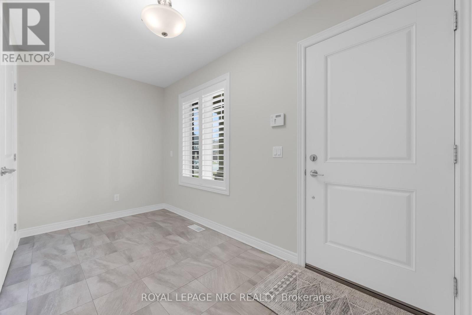 












25 MCFARLAND STREET

,
Thorold (Hurricane/Merrittville),




Ontario
L2V0E2

