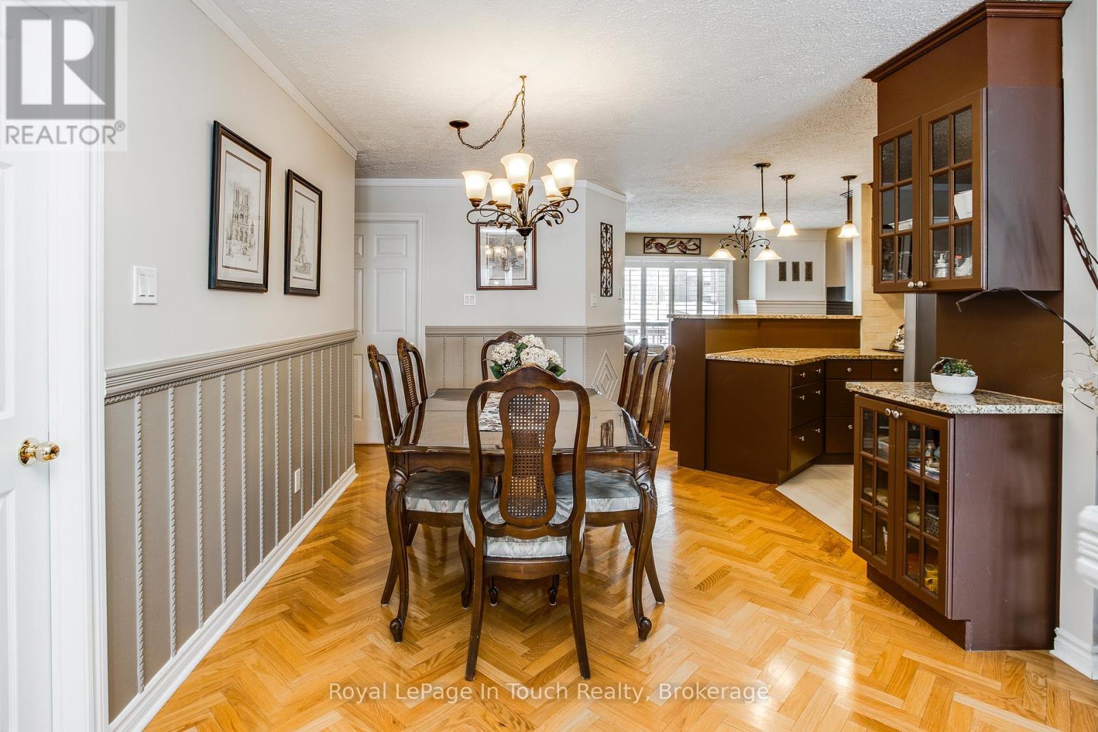 












2 - 90 BURKE STREET

,
Penetanguishene,




Ontario
L9M2H2


