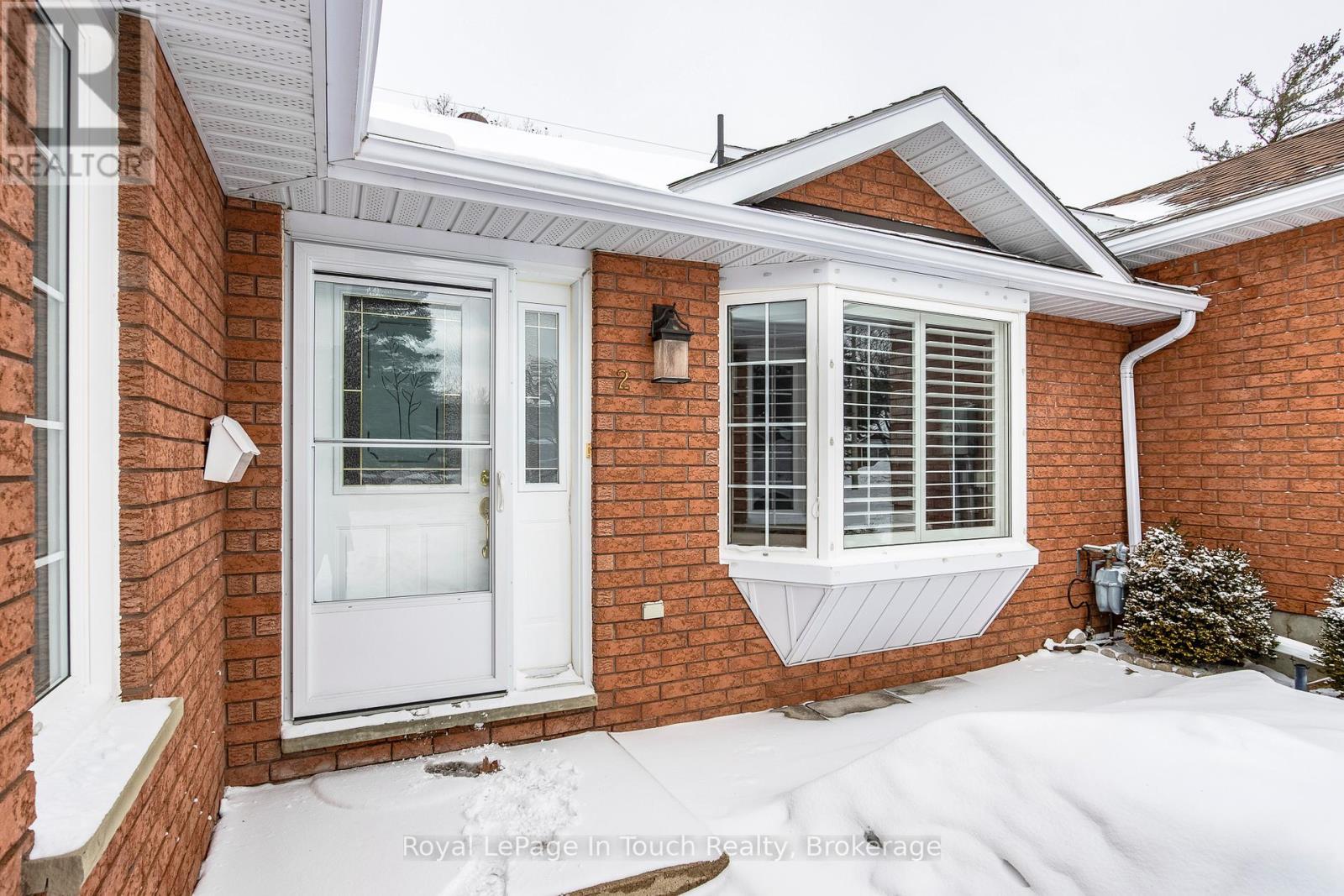 












2 - 90 BURKE STREET

,
Penetanguishene,




Ontario
L9M2H2

