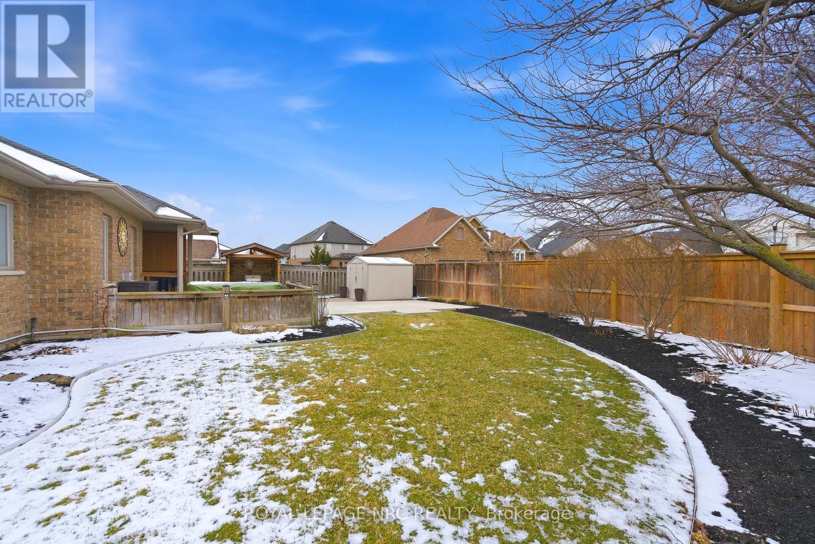 












165 COLBECK DRIVE

,
Welland (Coyle Creek),




Ontario
L3C7M1

