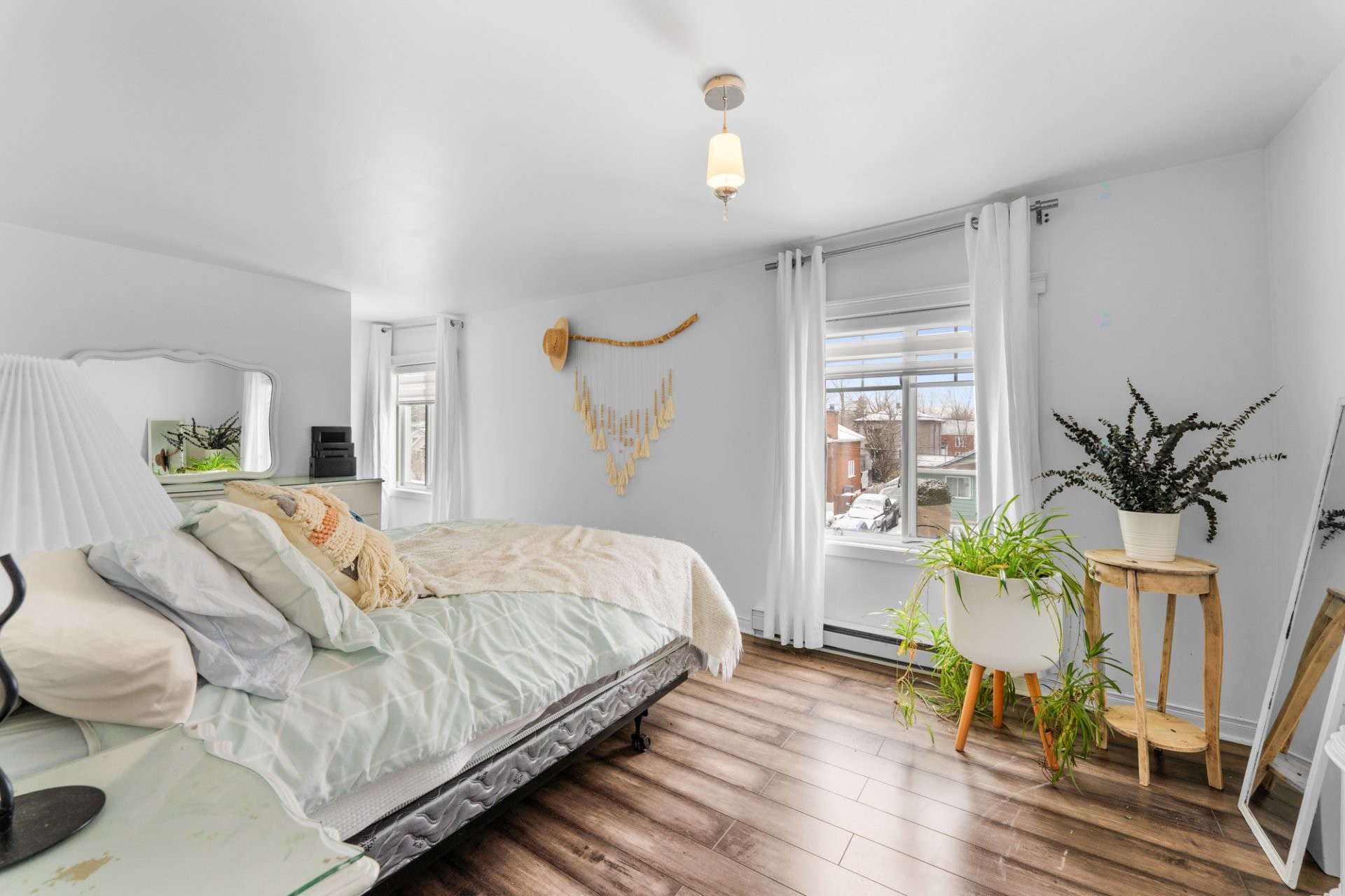 









20


Rue Létourneau

,
Laval (Sainte-Rose),




QC
H7L2E1

