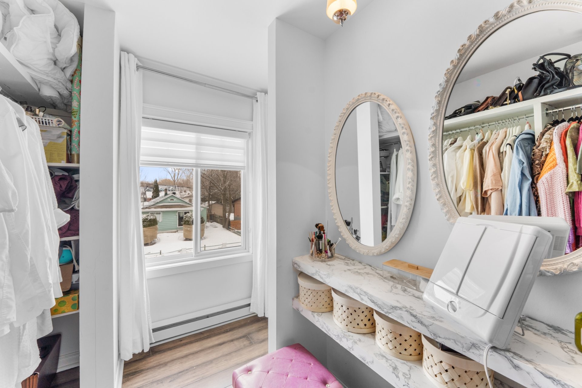 









20


Rue Létourneau

,
Laval (Sainte-Rose),




QC
H7L2E1

