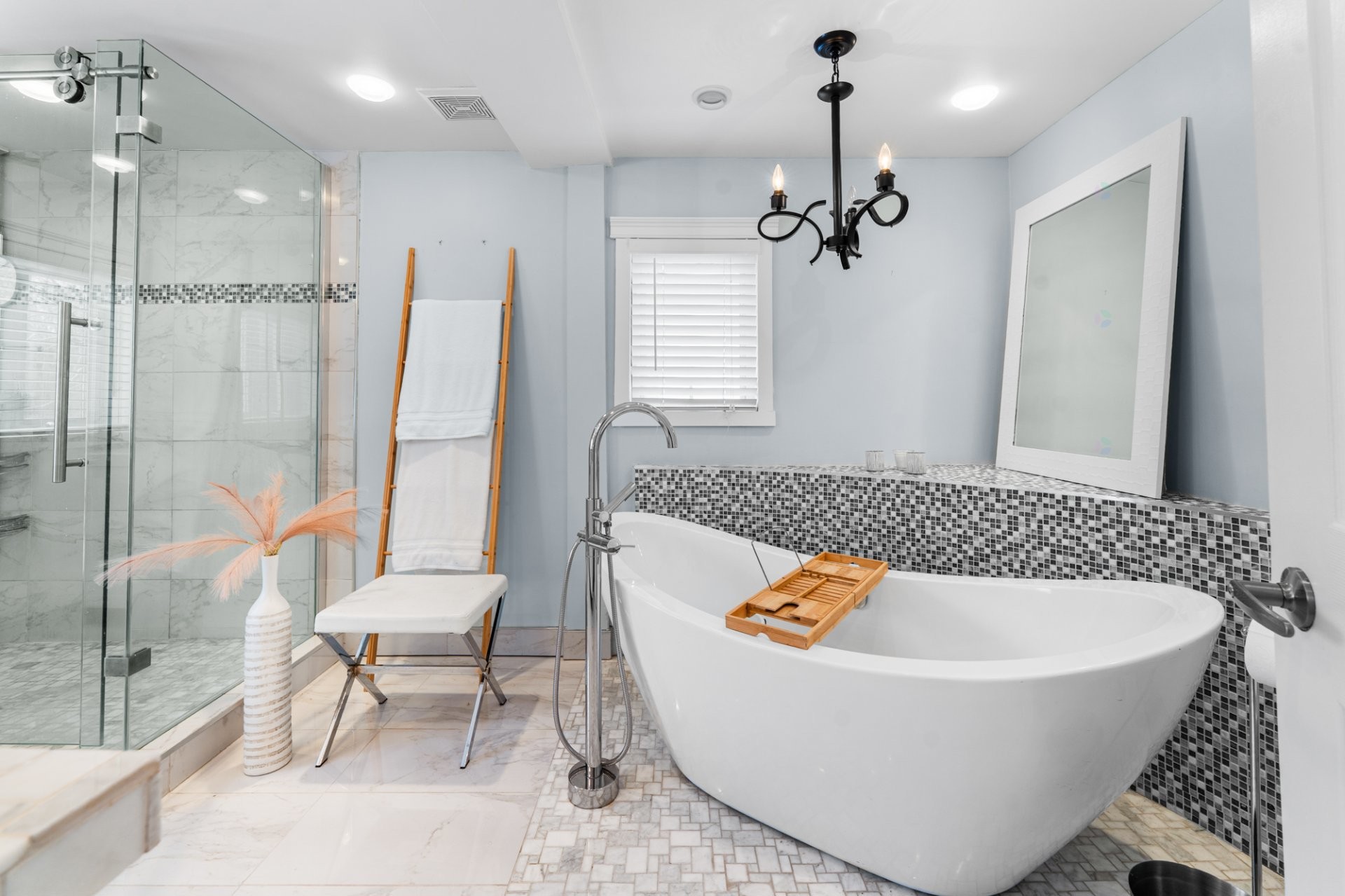









20


Rue Létourneau

,
Laval (Sainte-Rose),




QC
H7L2E1

