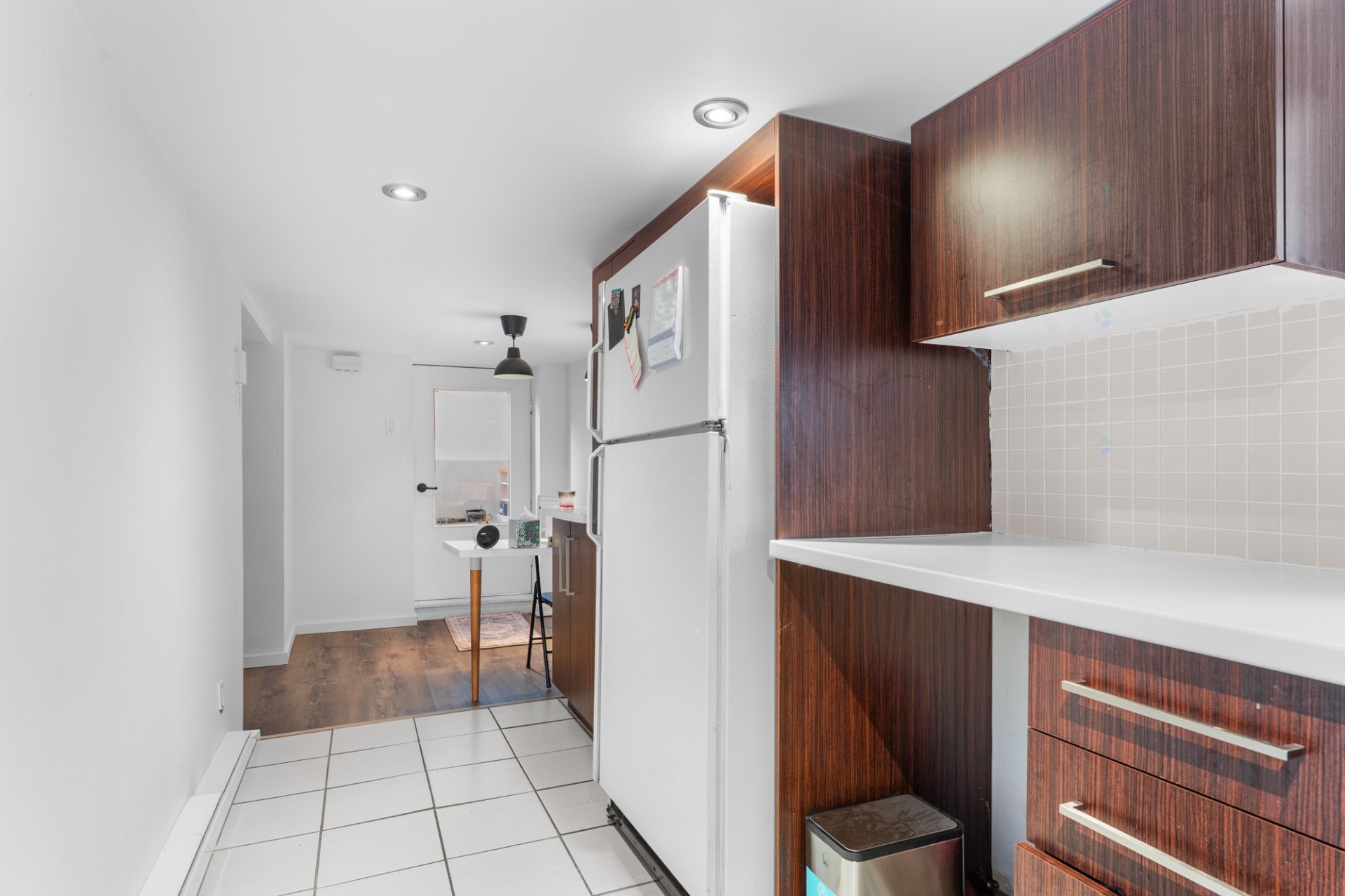 









20


Rue Létourneau

,
Laval (Sainte-Rose),




QC
H7L2E1

