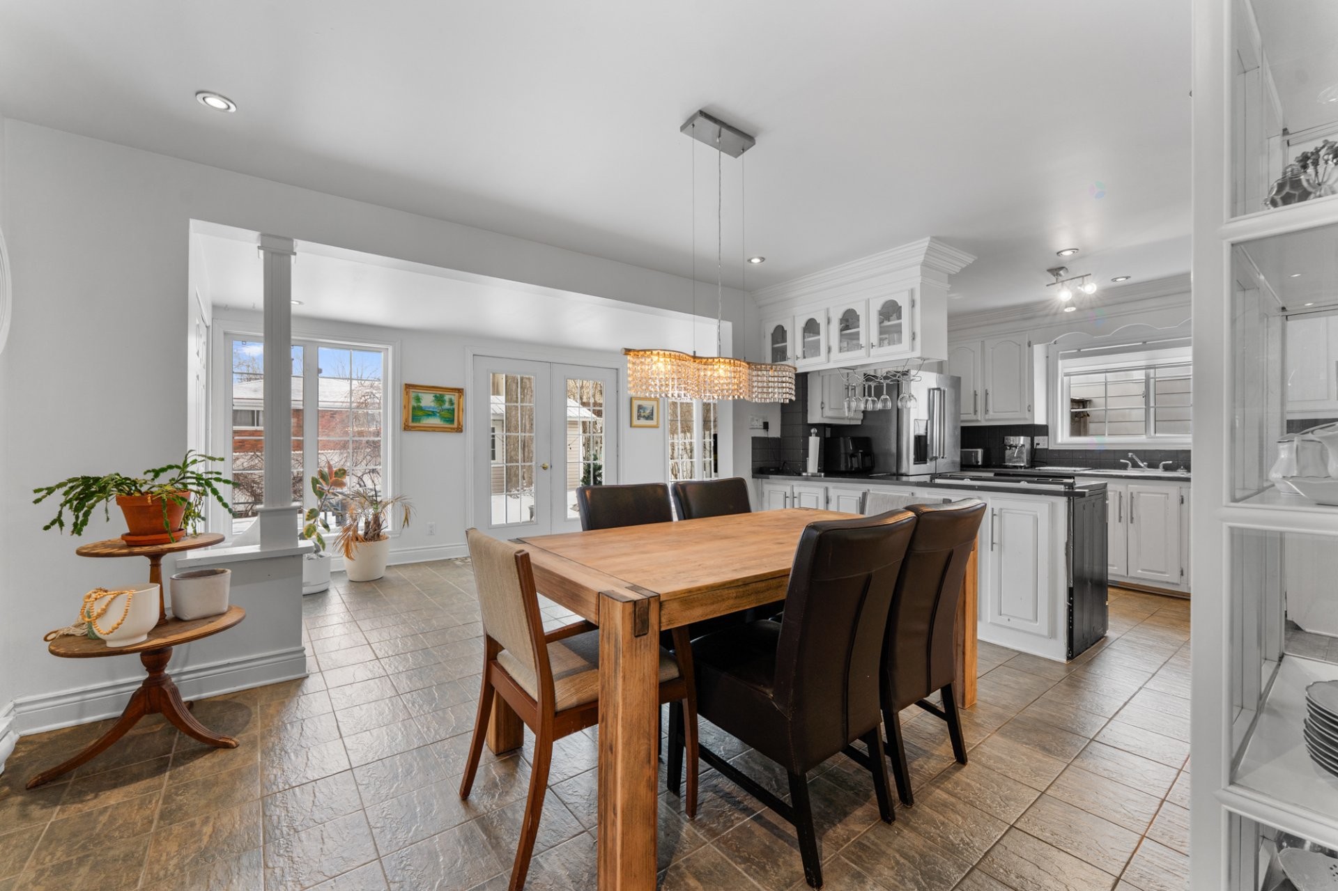 









20


Rue Létourneau

,
Laval (Sainte-Rose),




QC
H7L2E1

