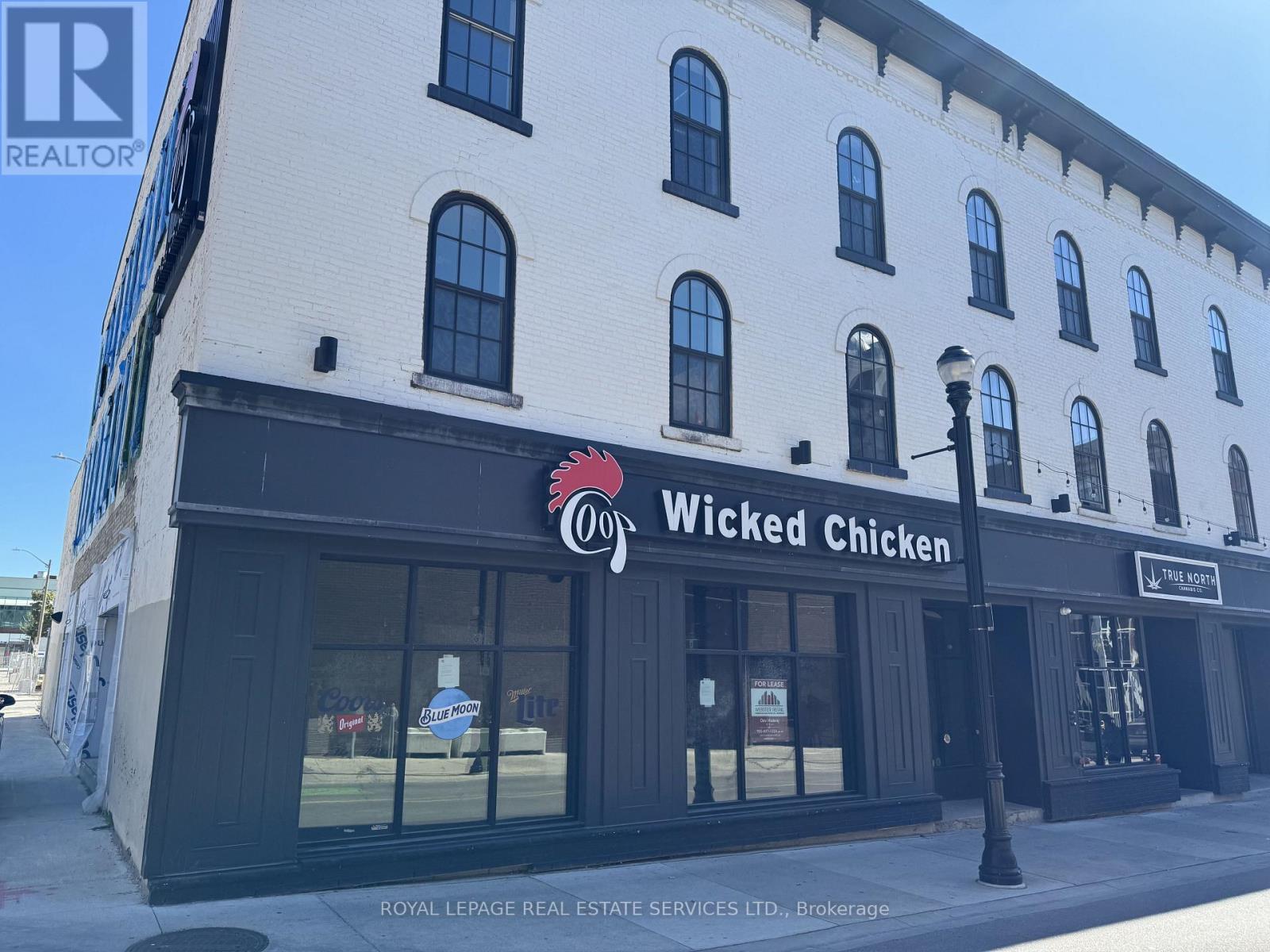 












1 QUEEN STREET N

,
Kitchener,




Ontario
N2H2G7

