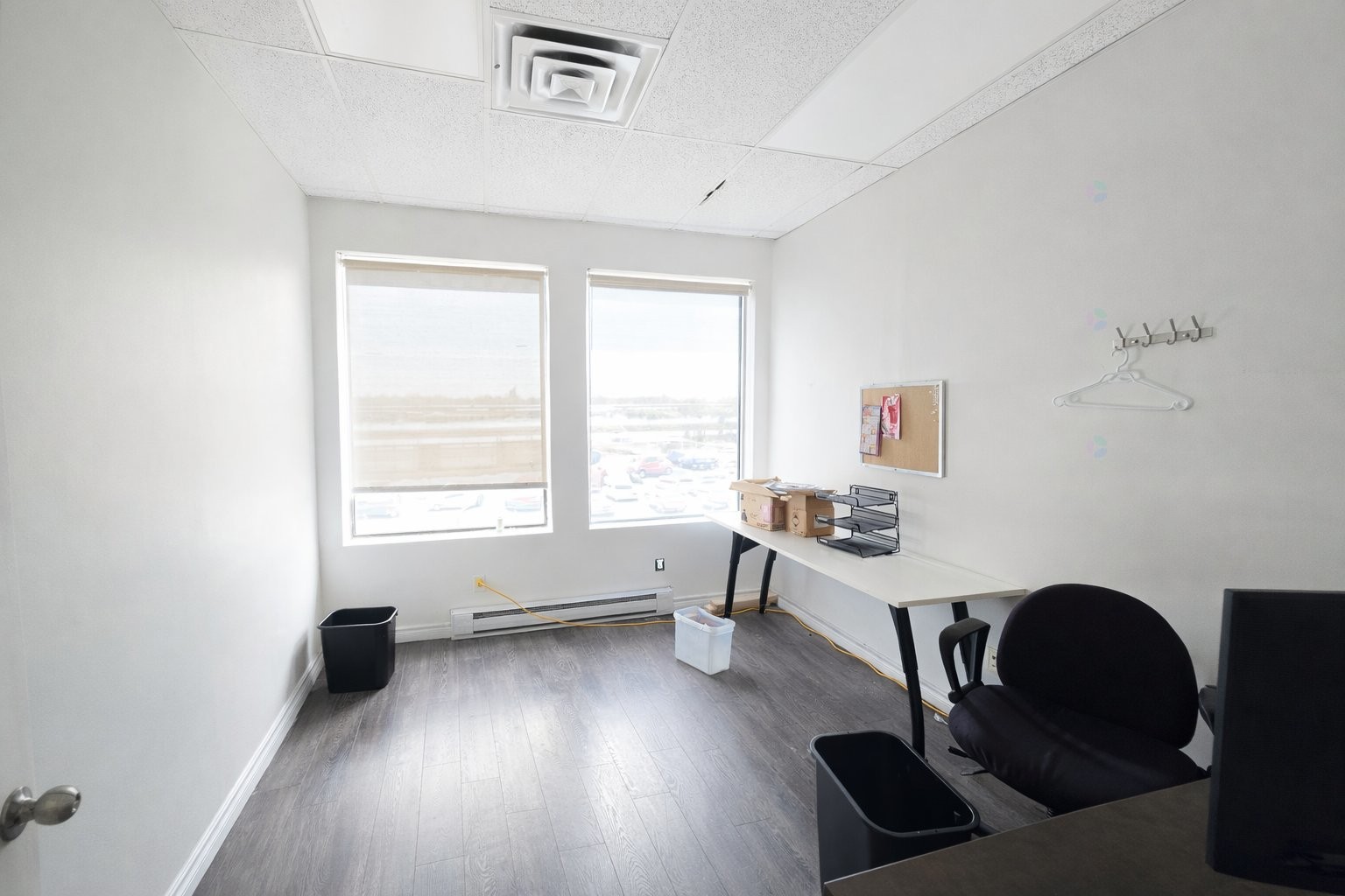 









1527


Desserte Nord Laval (A-440) O.

, 230,
Laval (Chomedey),




QC
H7L3W3

