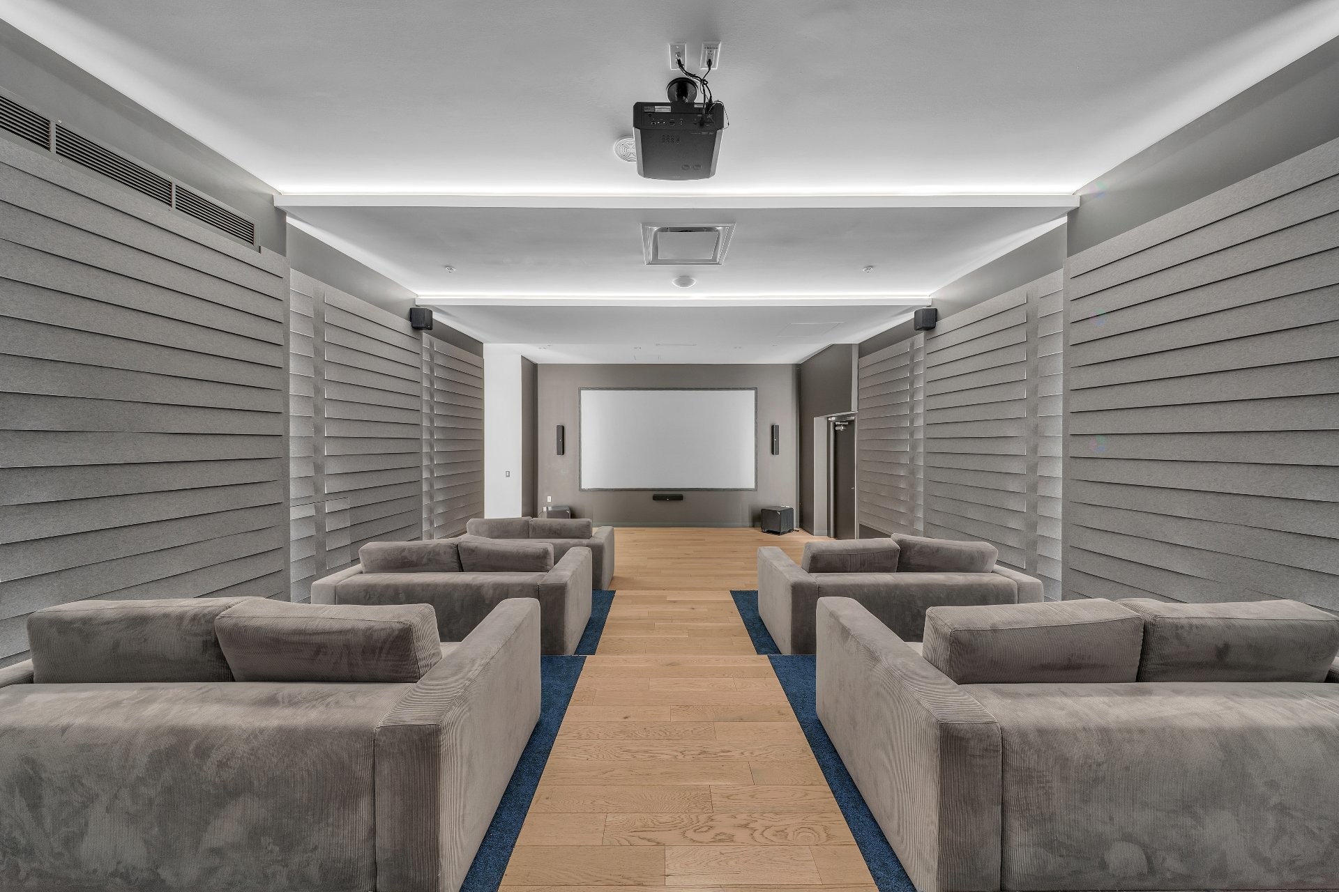 









1245


Rue De Bleury

, 5106,
Montréal (Ville-Marie),




QC
H3B0C2

