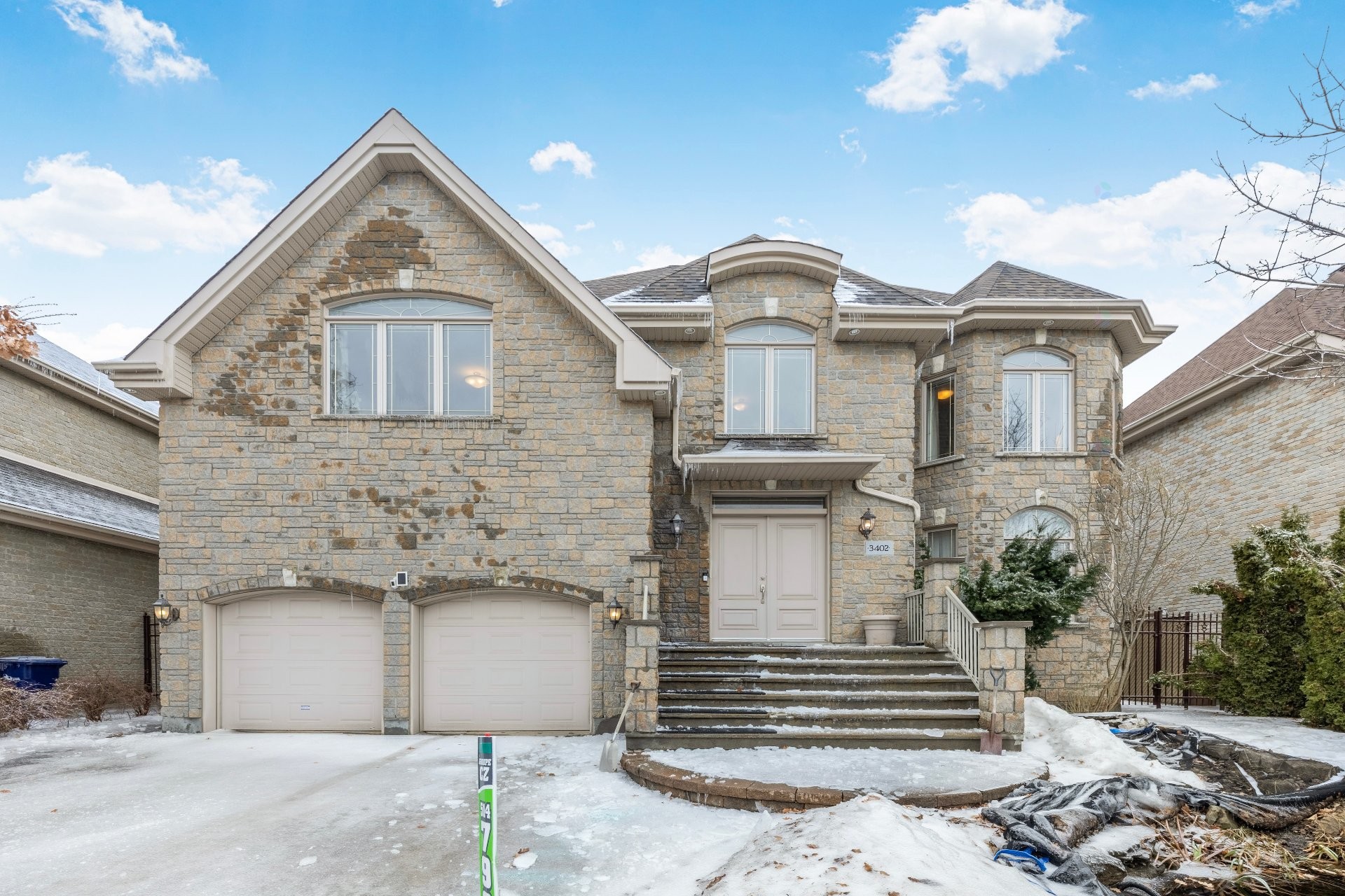 









3402


Av. des Ambassadeurs

,
Laval (Duvernay),




QC
H7E5M3

