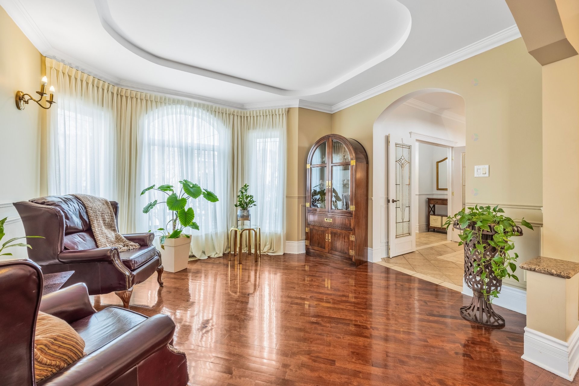 









3402


Av. des Ambassadeurs

,
Laval (Duvernay),




QC
H7E5M3

