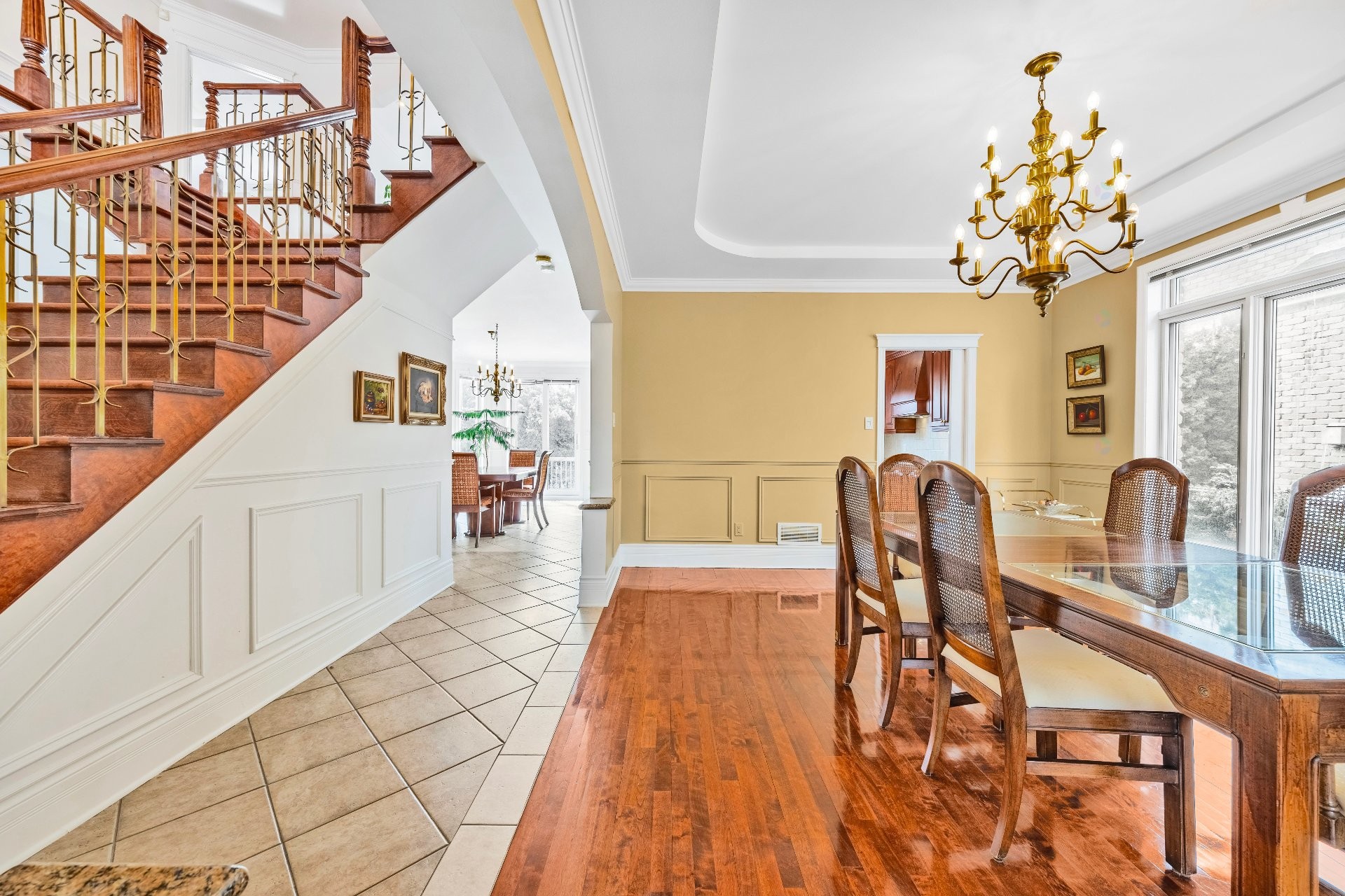









3402


Av. des Ambassadeurs

,
Laval (Duvernay),




QC
H7E5M3

