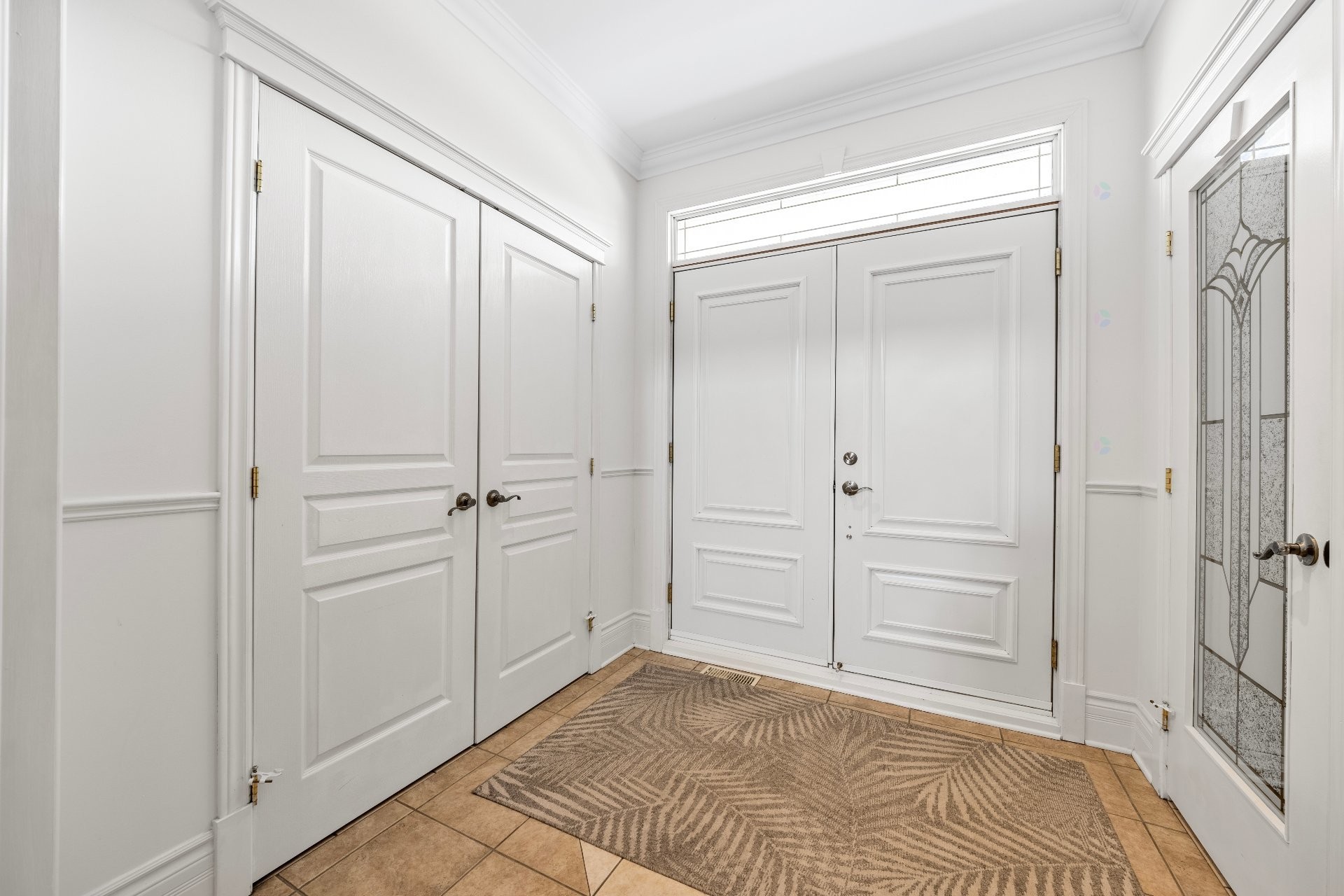 









3402


Av. des Ambassadeurs

,
Laval (Duvernay),




QC
H7E5M3

