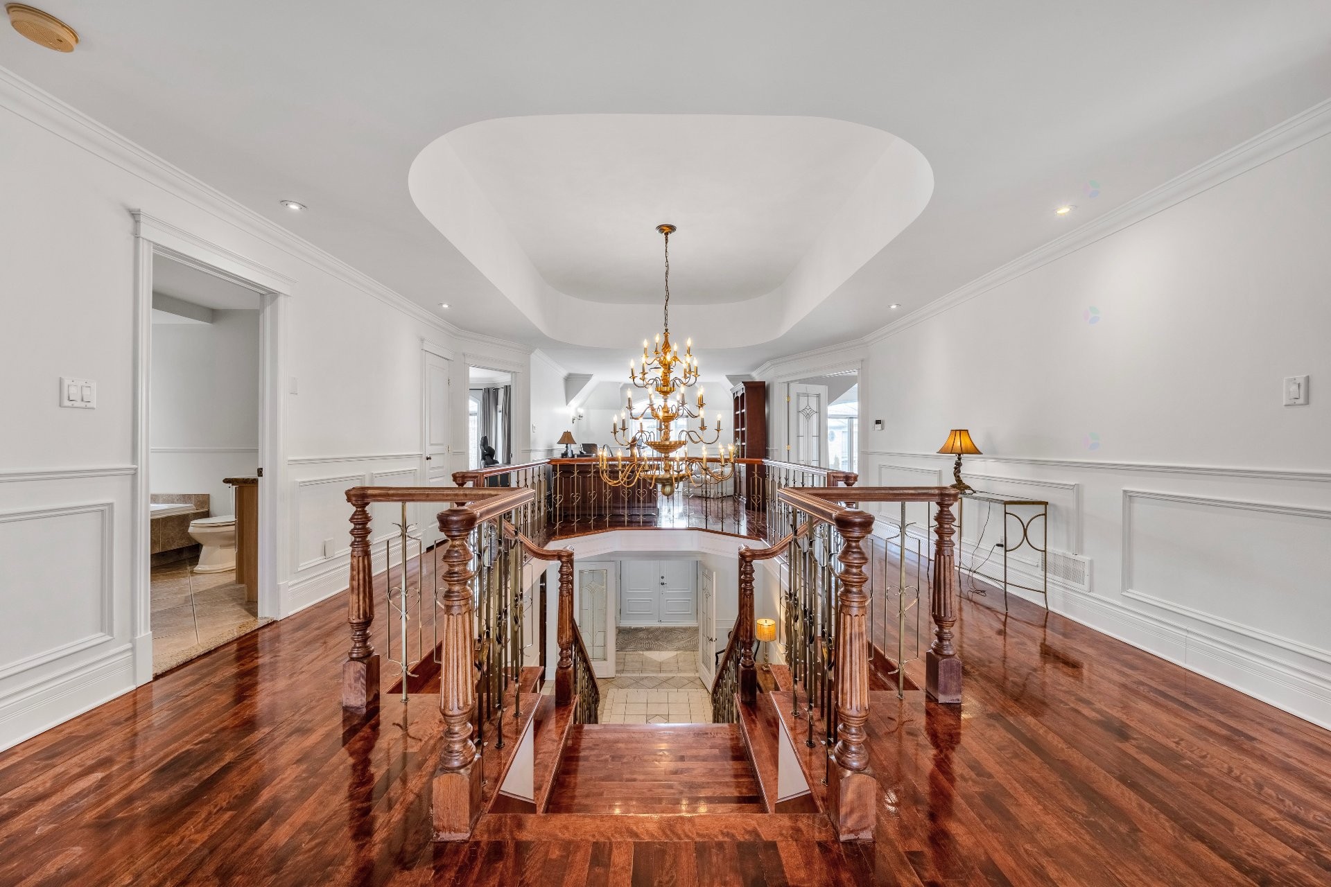









3402


Av. des Ambassadeurs

,
Laval (Duvernay),




QC
H7E5M3

