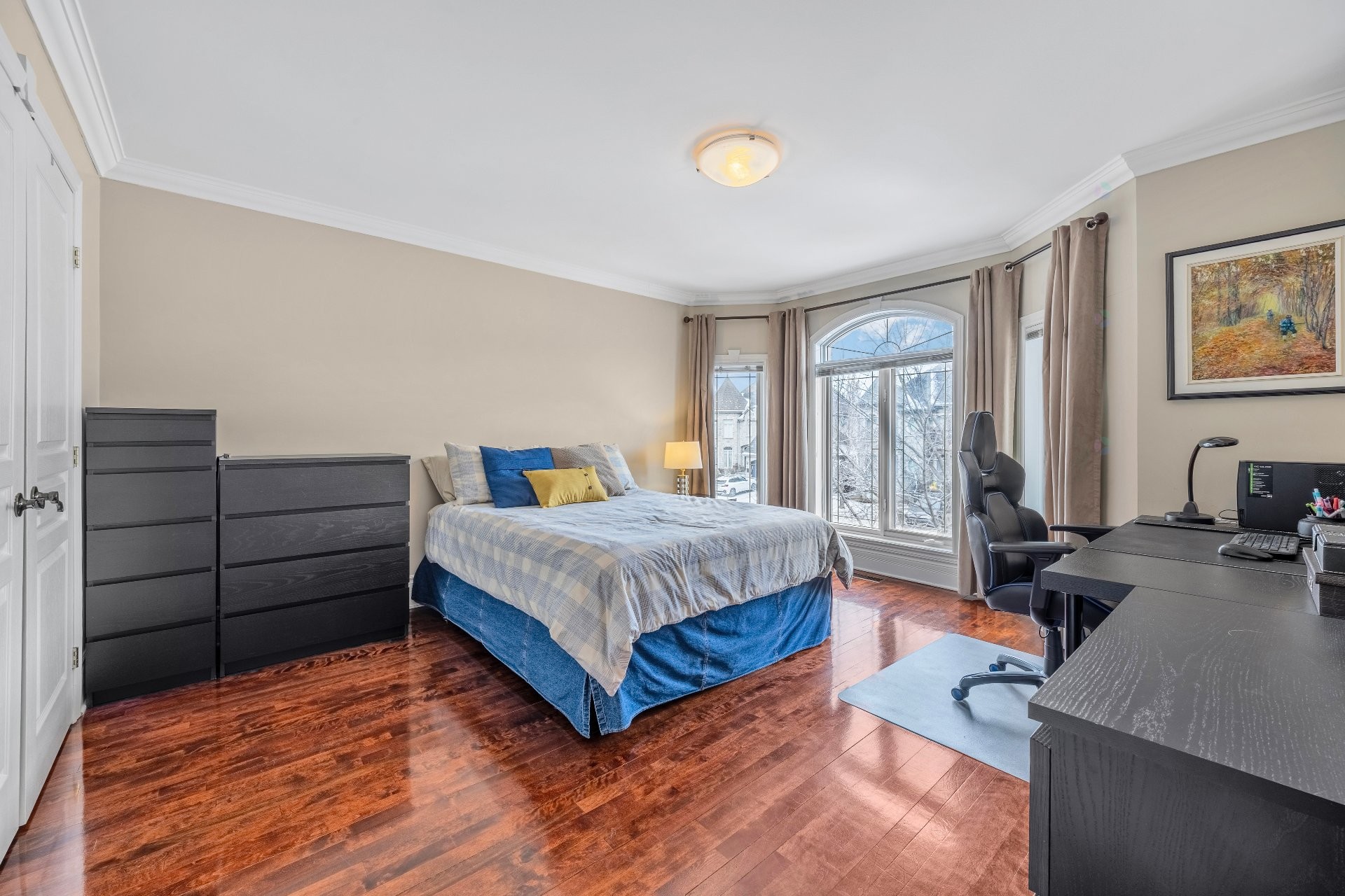 









3402


Av. des Ambassadeurs

,
Laval (Duvernay),




QC
H7E5M3

