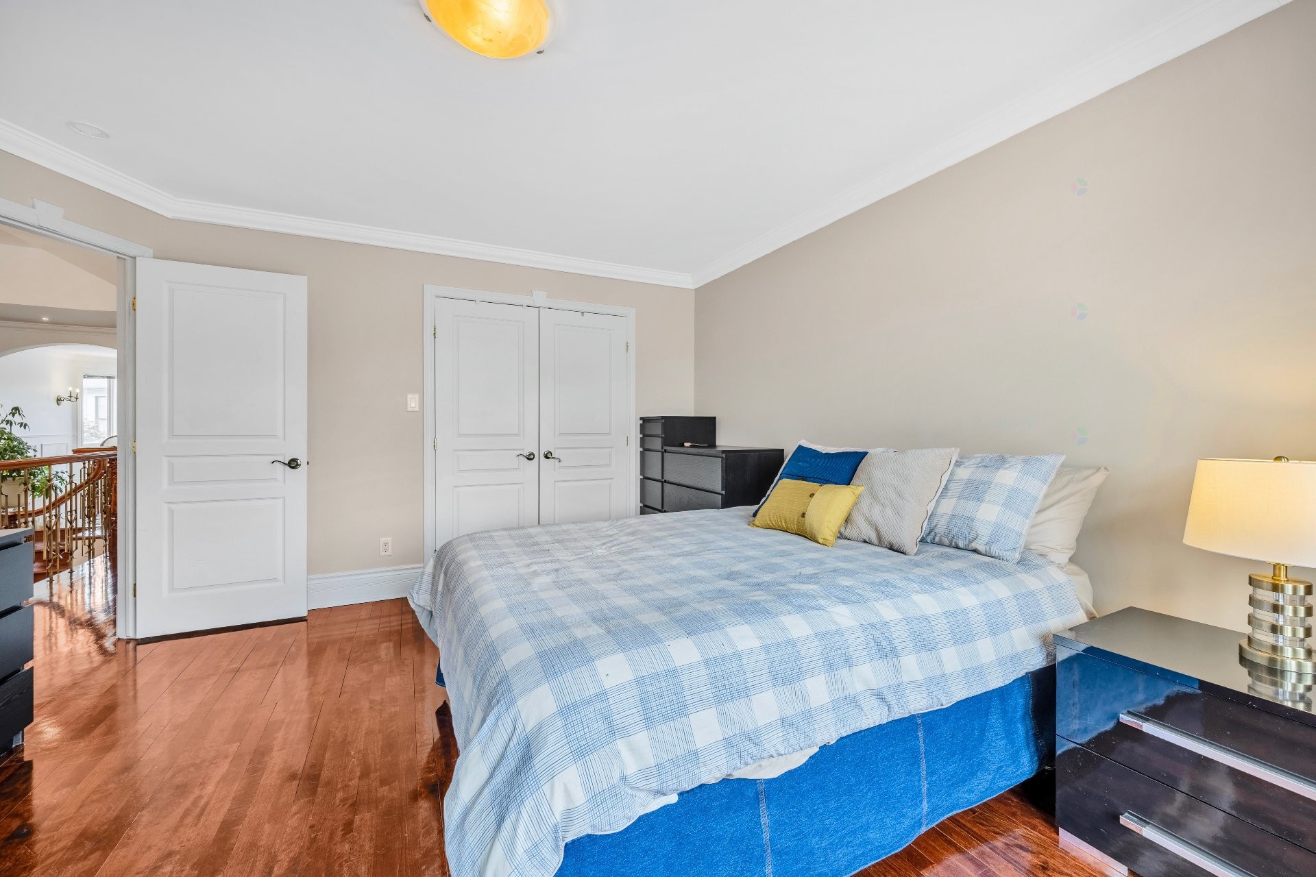 









3402


Av. des Ambassadeurs

,
Laval (Duvernay),




QC
H7E5M3

