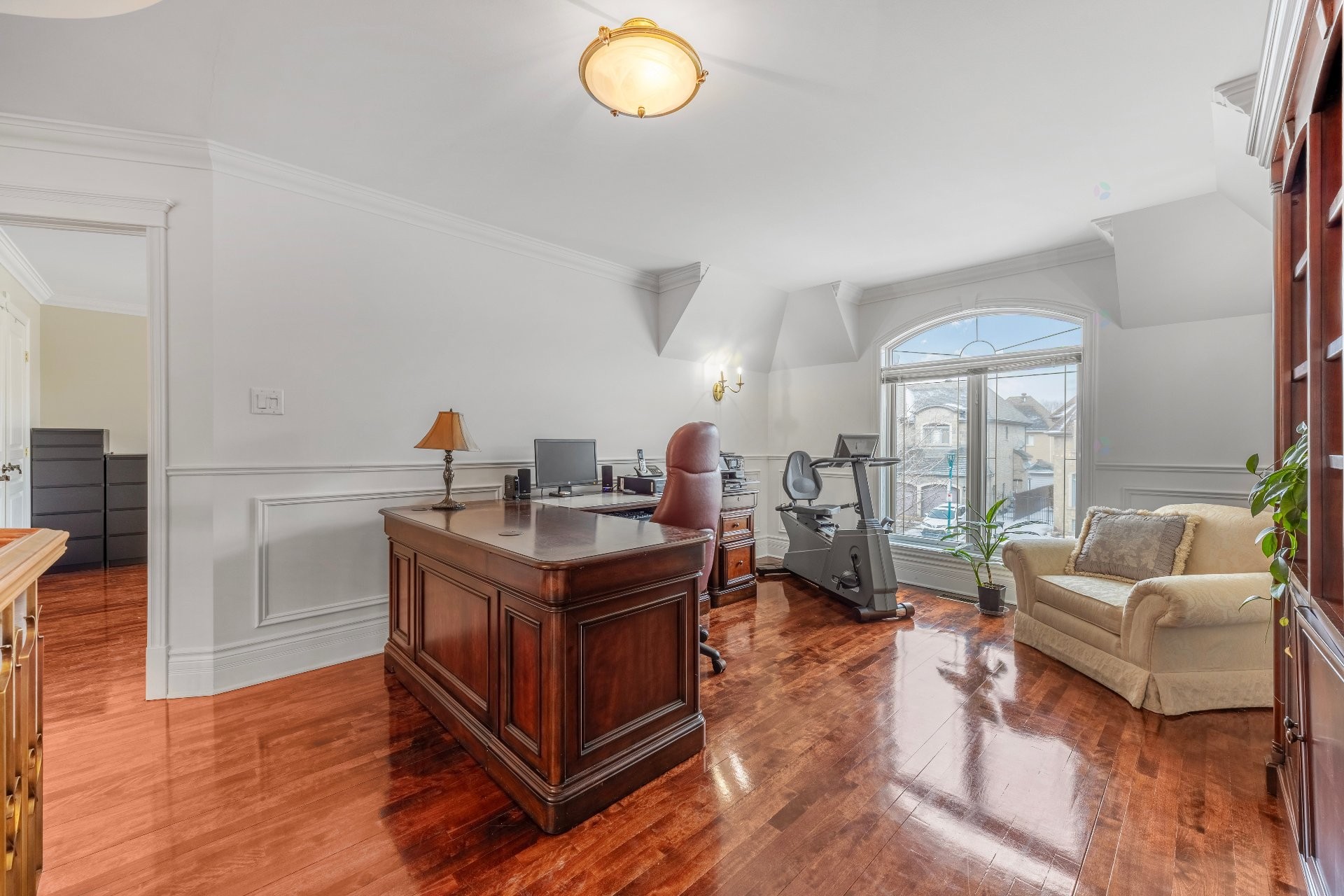 









3402


Av. des Ambassadeurs

,
Laval (Duvernay),




QC
H7E5M3

