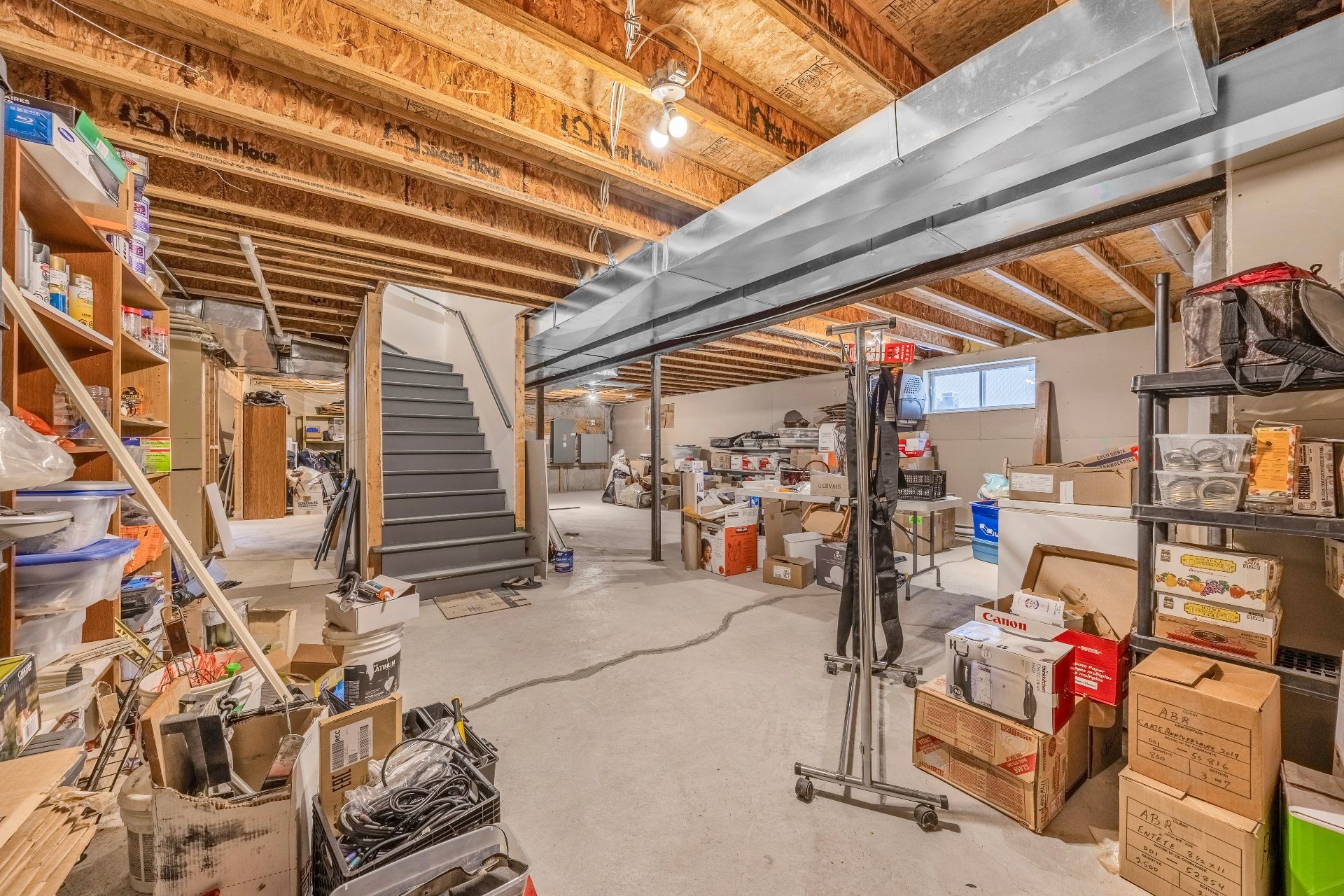 









3402


Av. des Ambassadeurs

,
Laval (Duvernay),




QC
H7E5M3

