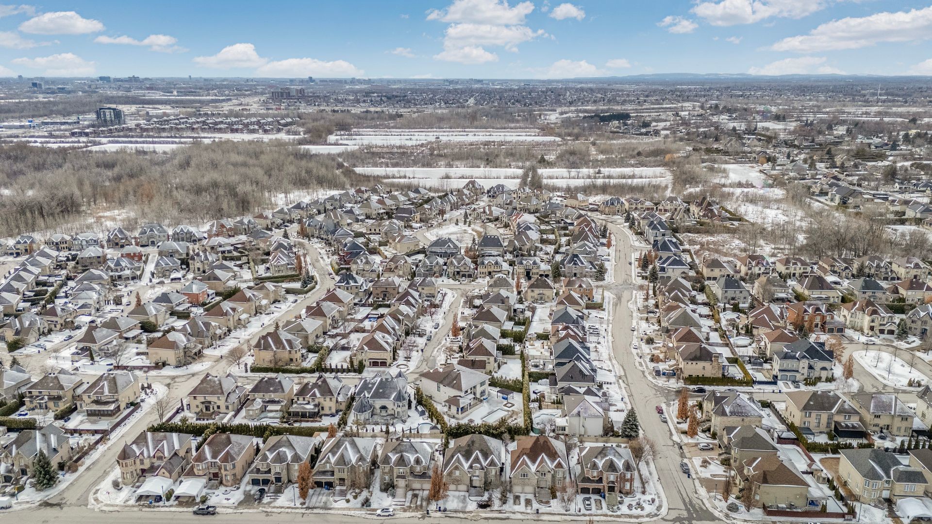 









3402


Av. des Ambassadeurs

,
Laval (Duvernay),




QC
H7E5M3

