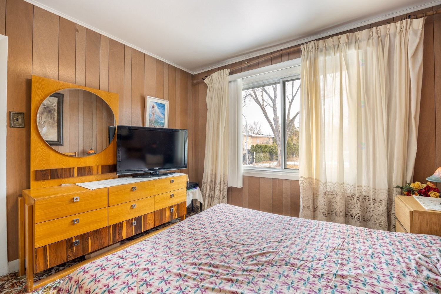 









3350


Rue Limoges

,
Montréal (Saint-Laurent),




QC
H4K1Y1

