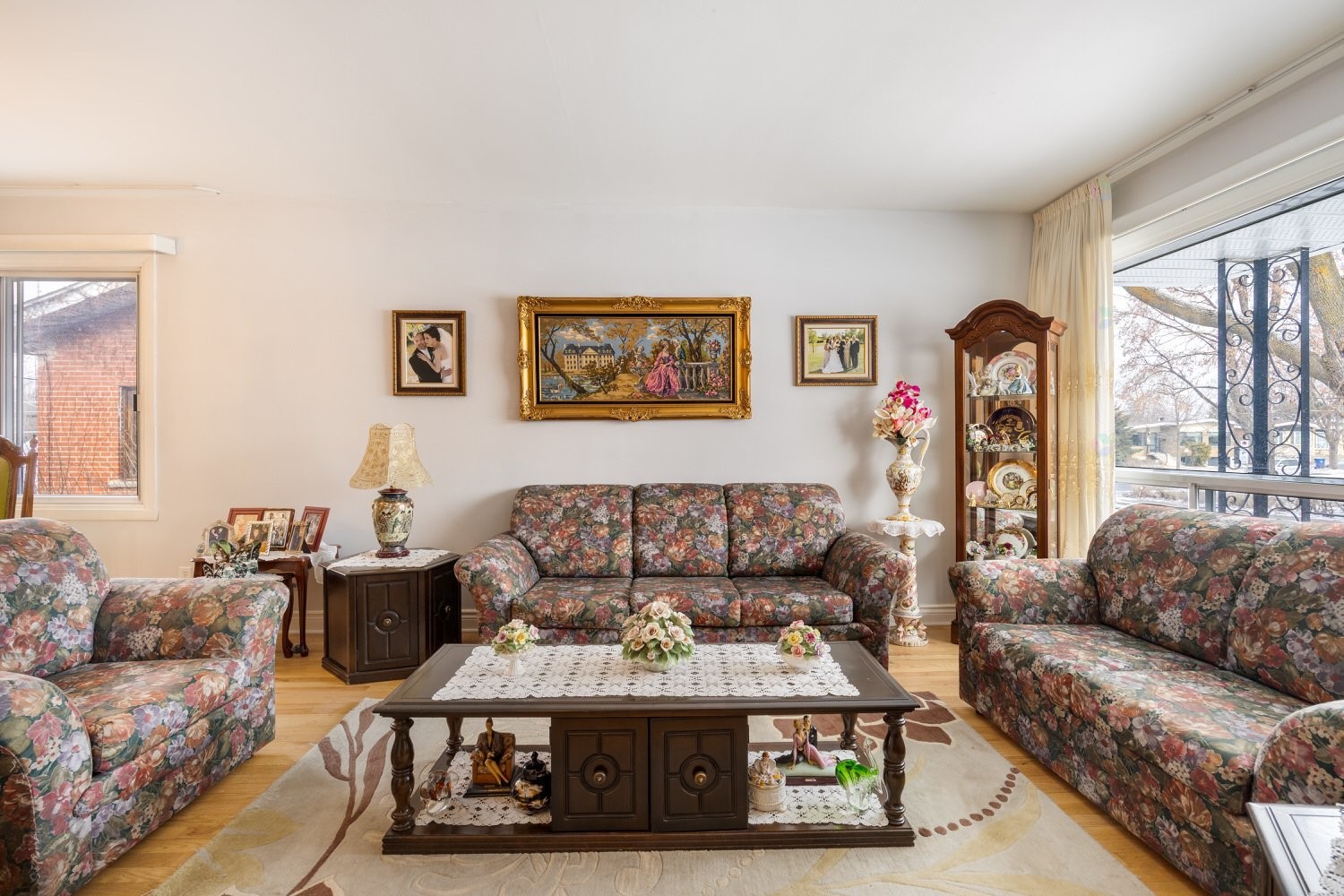 









3350


Rue Limoges

,
Montréal (Saint-Laurent),




QC
H4K1Y1

