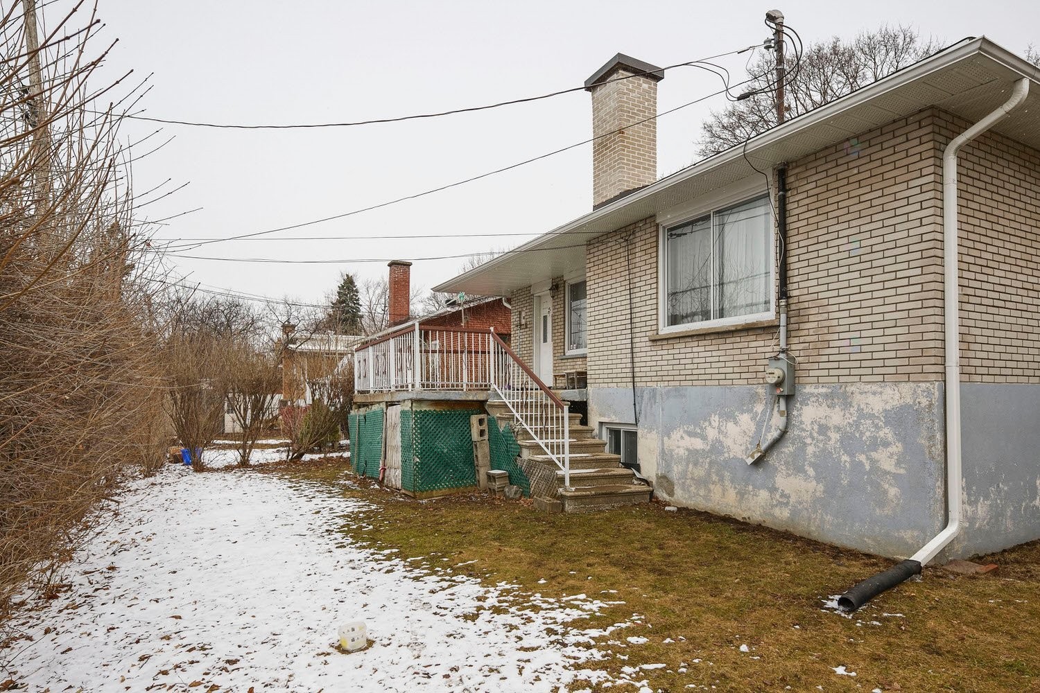 









3350


Rue Limoges

,
Montréal (Saint-Laurent),




QC
H4K1Y1

