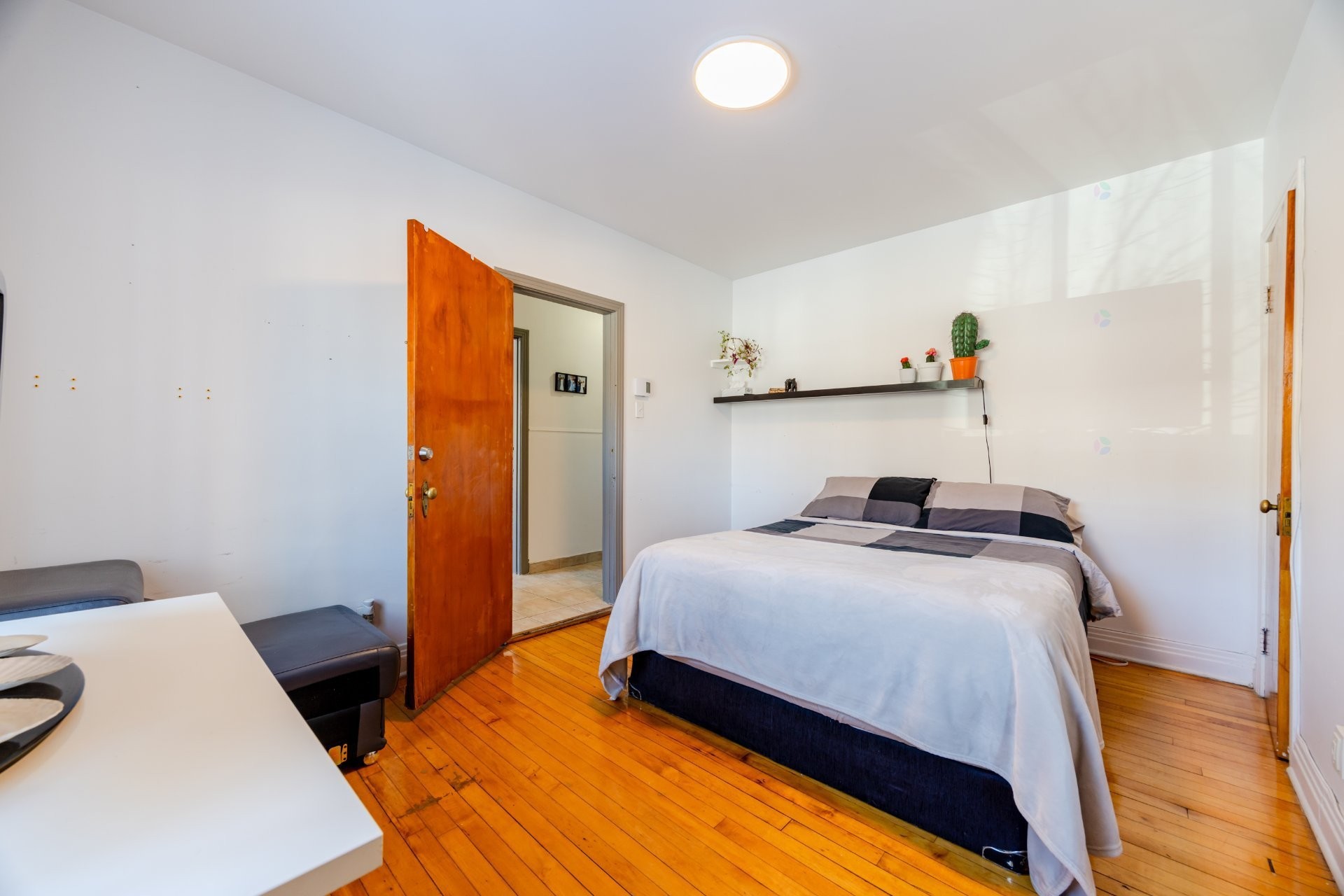 









6526

 - 6528


30e Avenue

,
Montréal (Rosemont/La Petite-Patrie),




QC
H1T3G6

