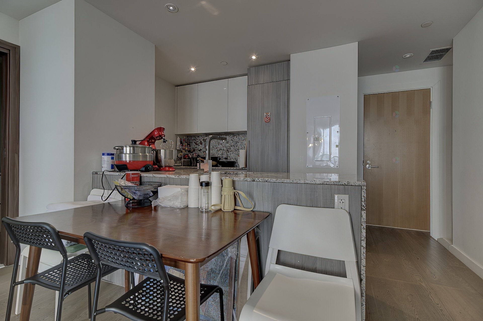 









1450


Boul. René-Lévesque O.

, 2310,
Montréal (Ville-Marie),




QC
H3G0E1

