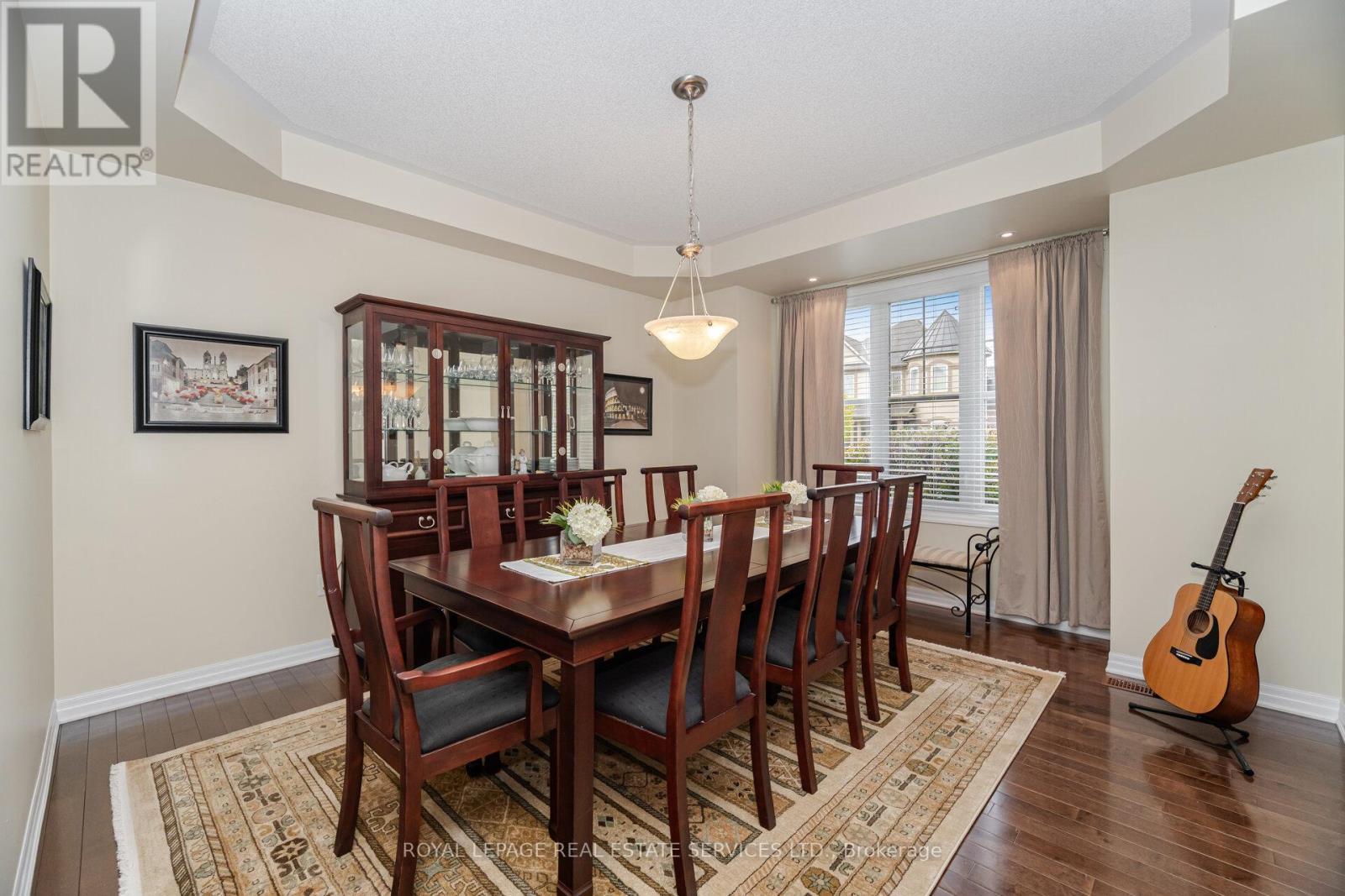 












444 COOMBS COURT

,
Milton,




Ontario
L9T7N5

