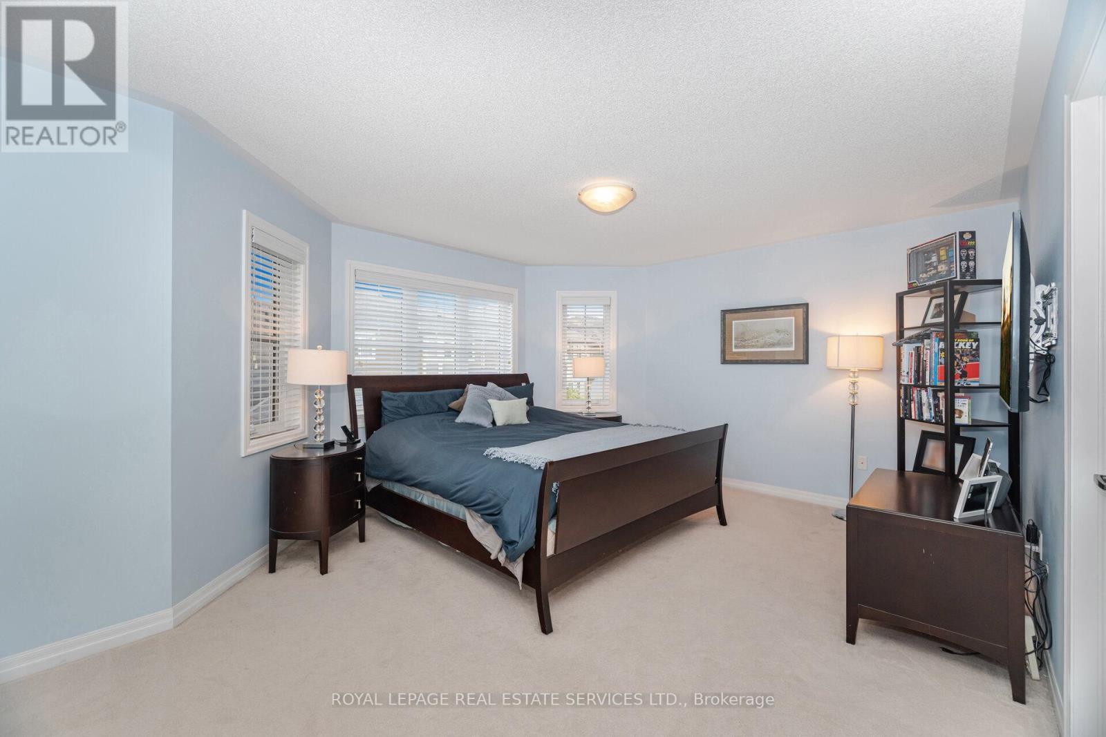 












444 COOMBS COURT

,
Milton,




Ontario
L9T7N5

