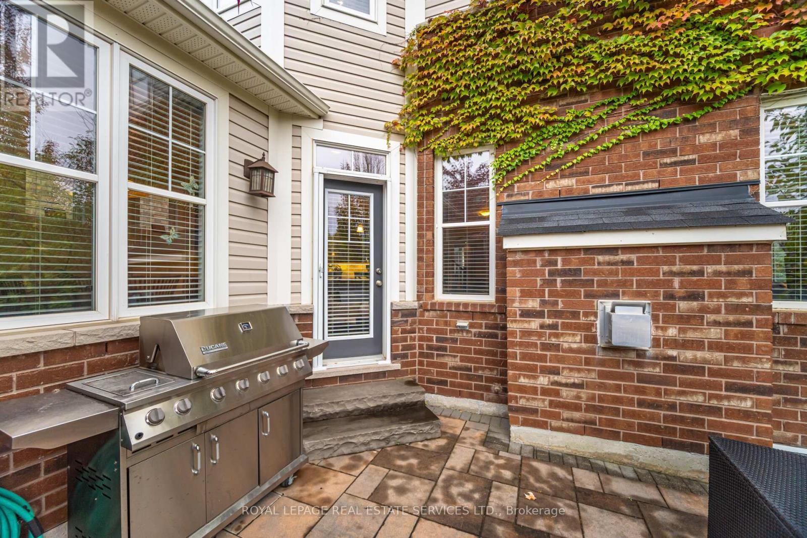 












444 COOMBS COURT

,
Milton,




Ontario
L9T7N5

