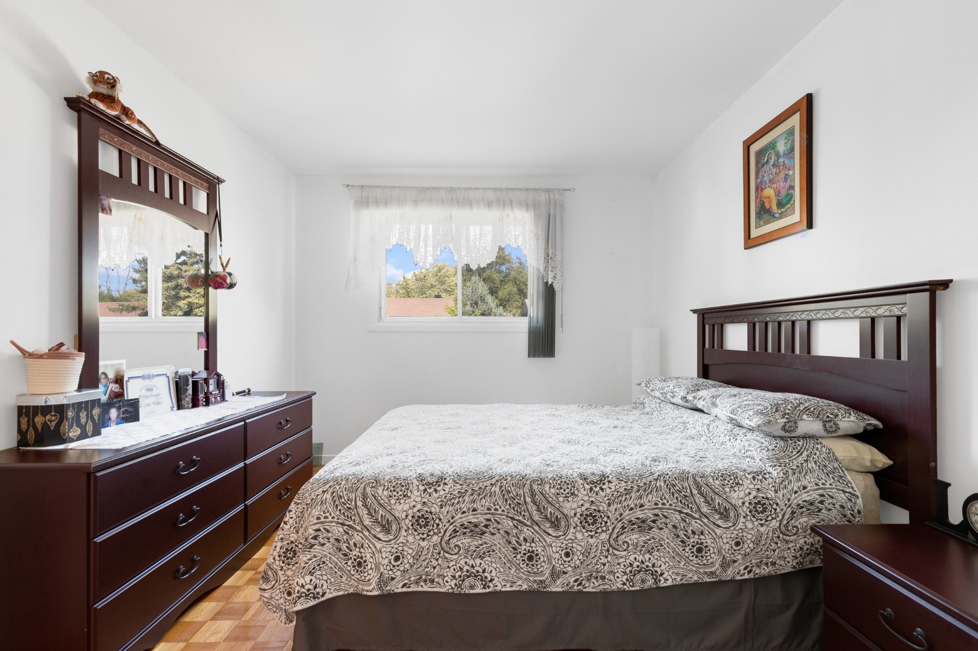 









46


Rue Cumberland

,
Dollard-des-Ormeaux,




QC
H9B1V1

