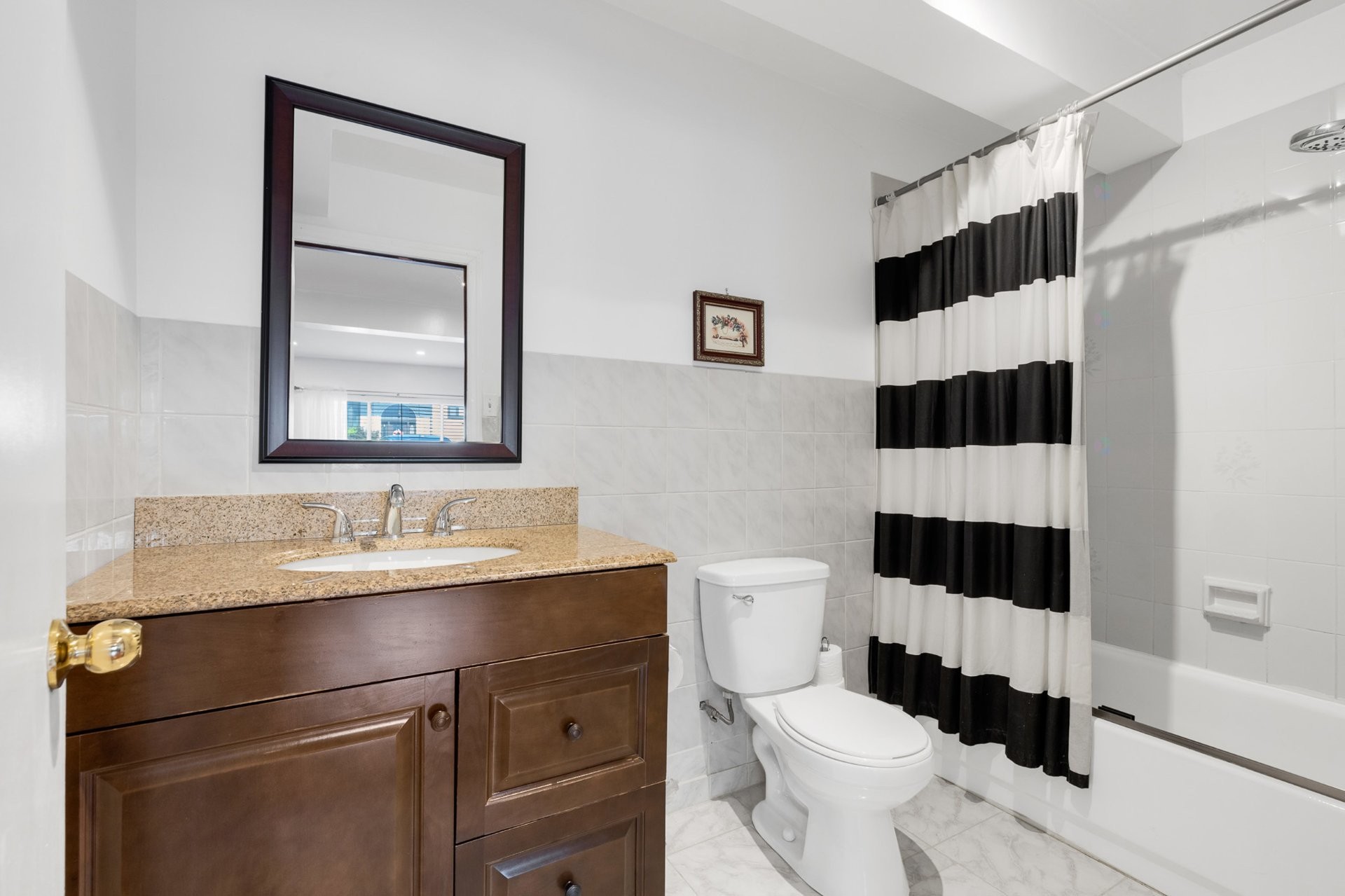 









46


Rue Cumberland

,
Dollard-des-Ormeaux,




QC
H9B1V1

