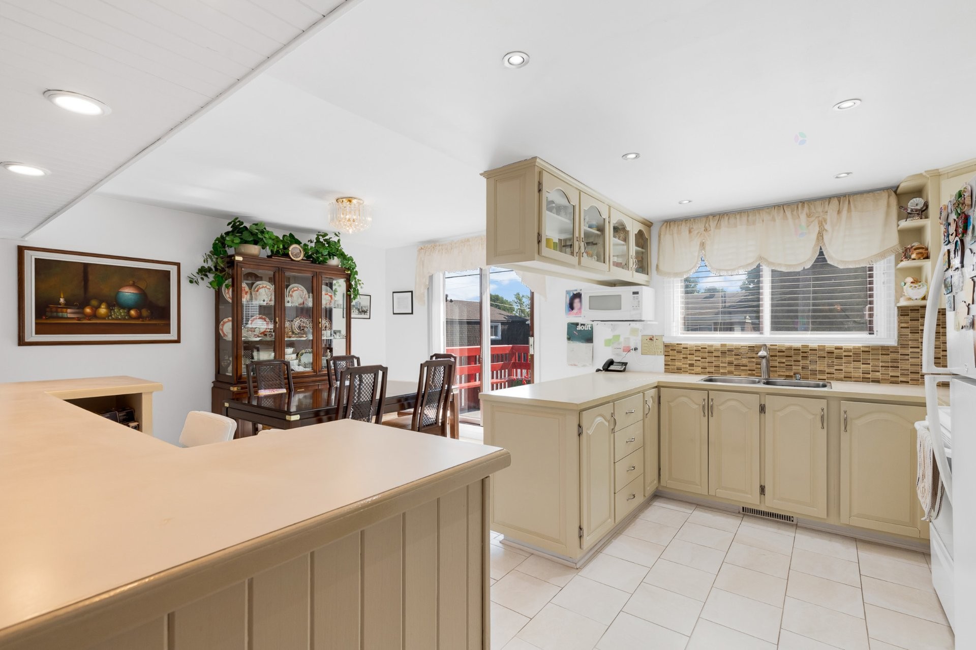 









46


Rue Cumberland

,
Dollard-des-Ormeaux,




QC
H9B1V1

