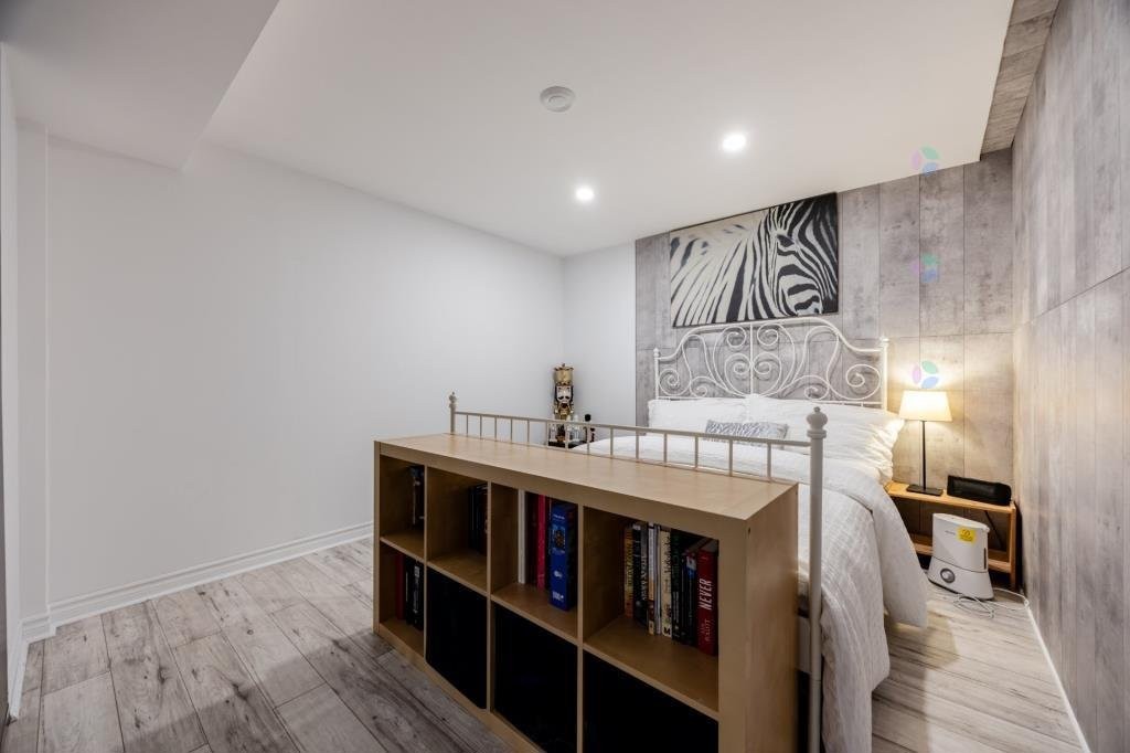 









1


Crois. Raspberry

,
Beaconsfield,




QC
H9W6C9

