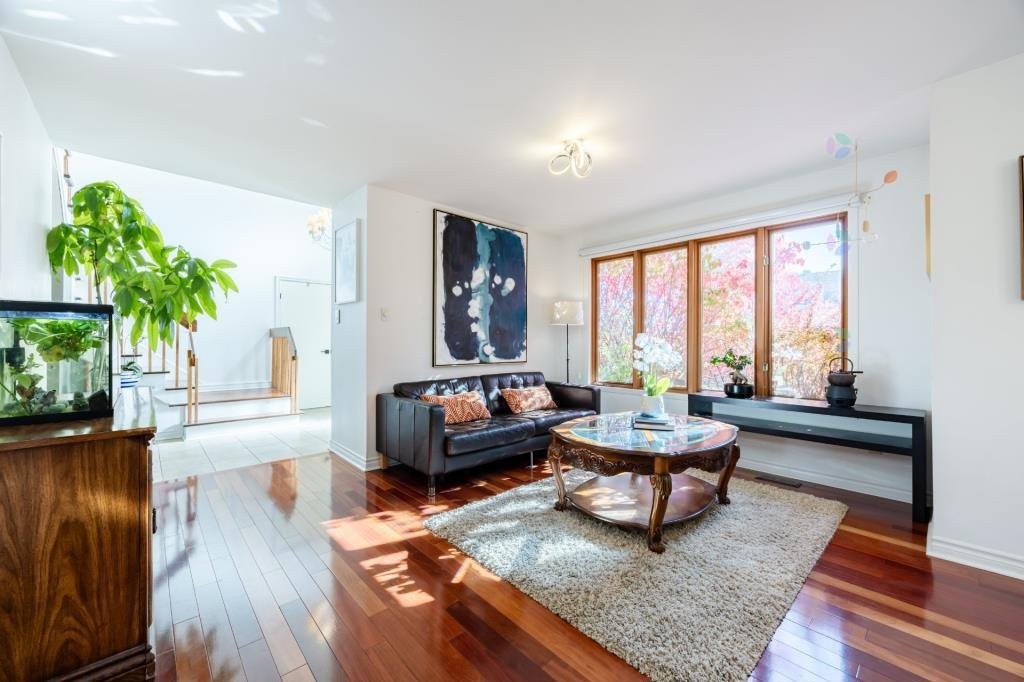 









1


Crois. Raspberry

,
Beaconsfield,




QC
H9W6C9

