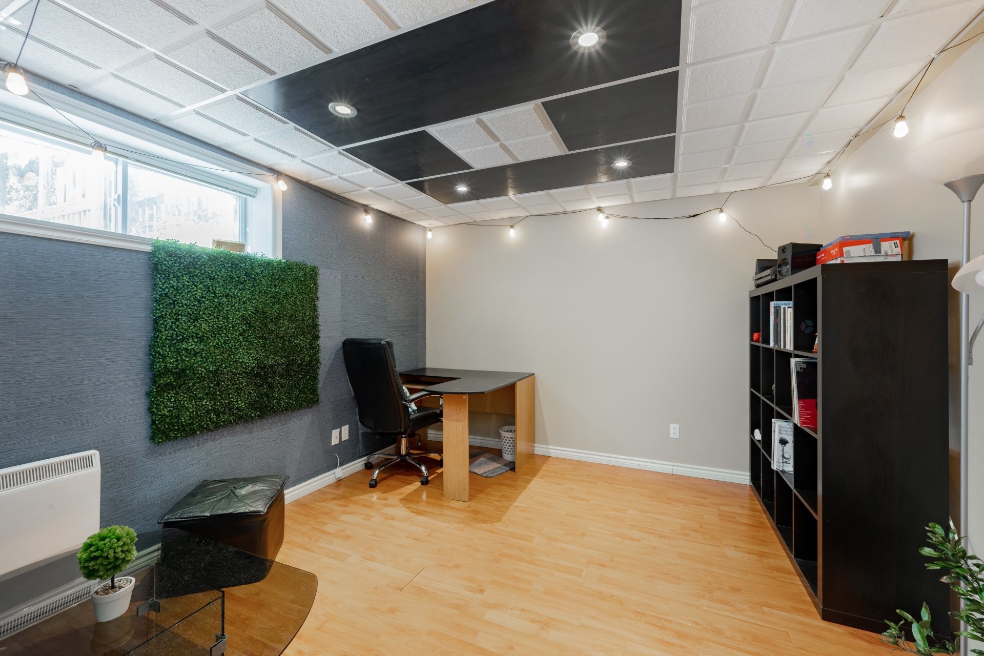 









95


Rue Perron

,
La Prairie,




QC
J5R5Z5

