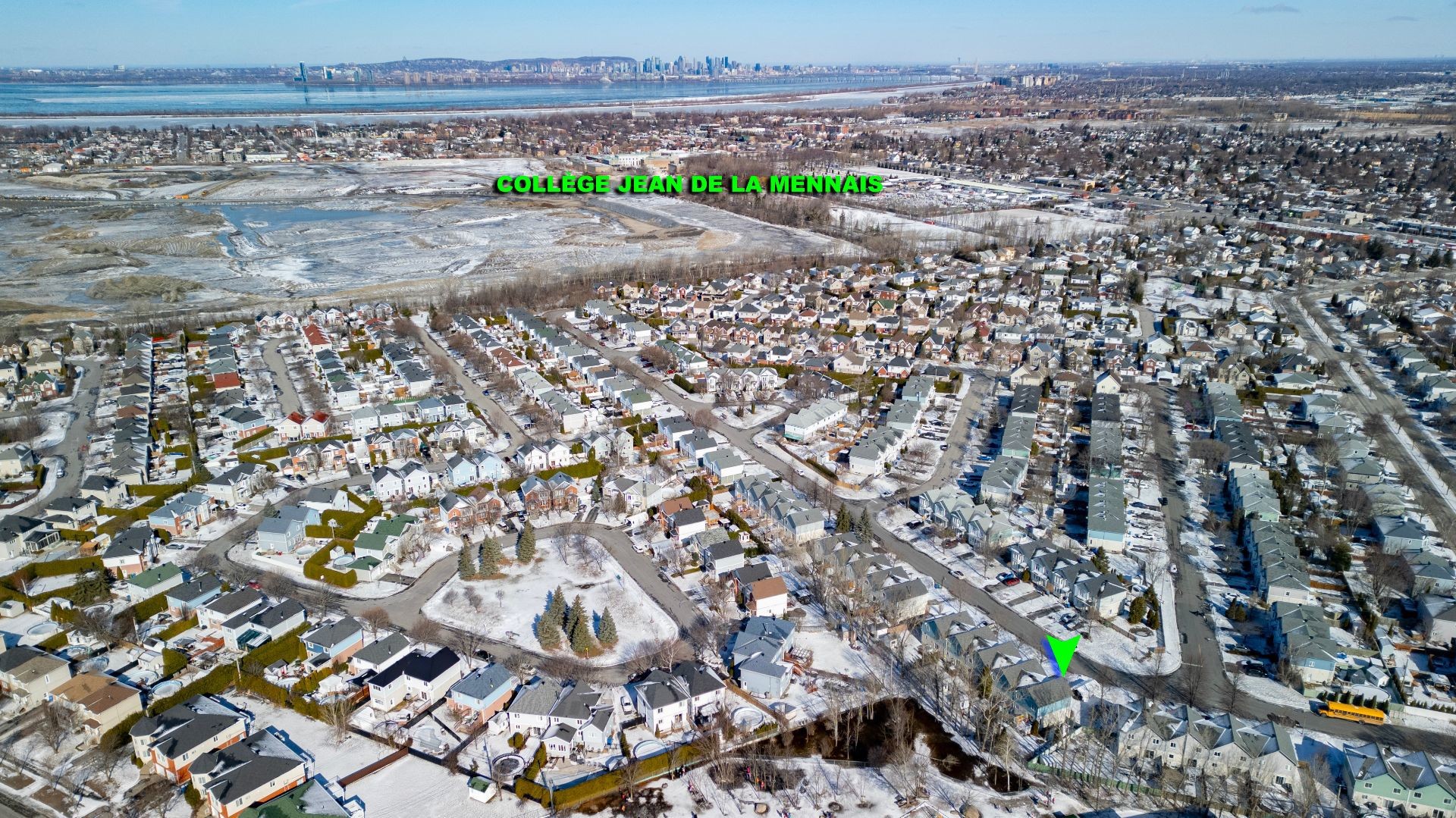 









95


Rue Perron

,
La Prairie,




QC
J5R5Z5

