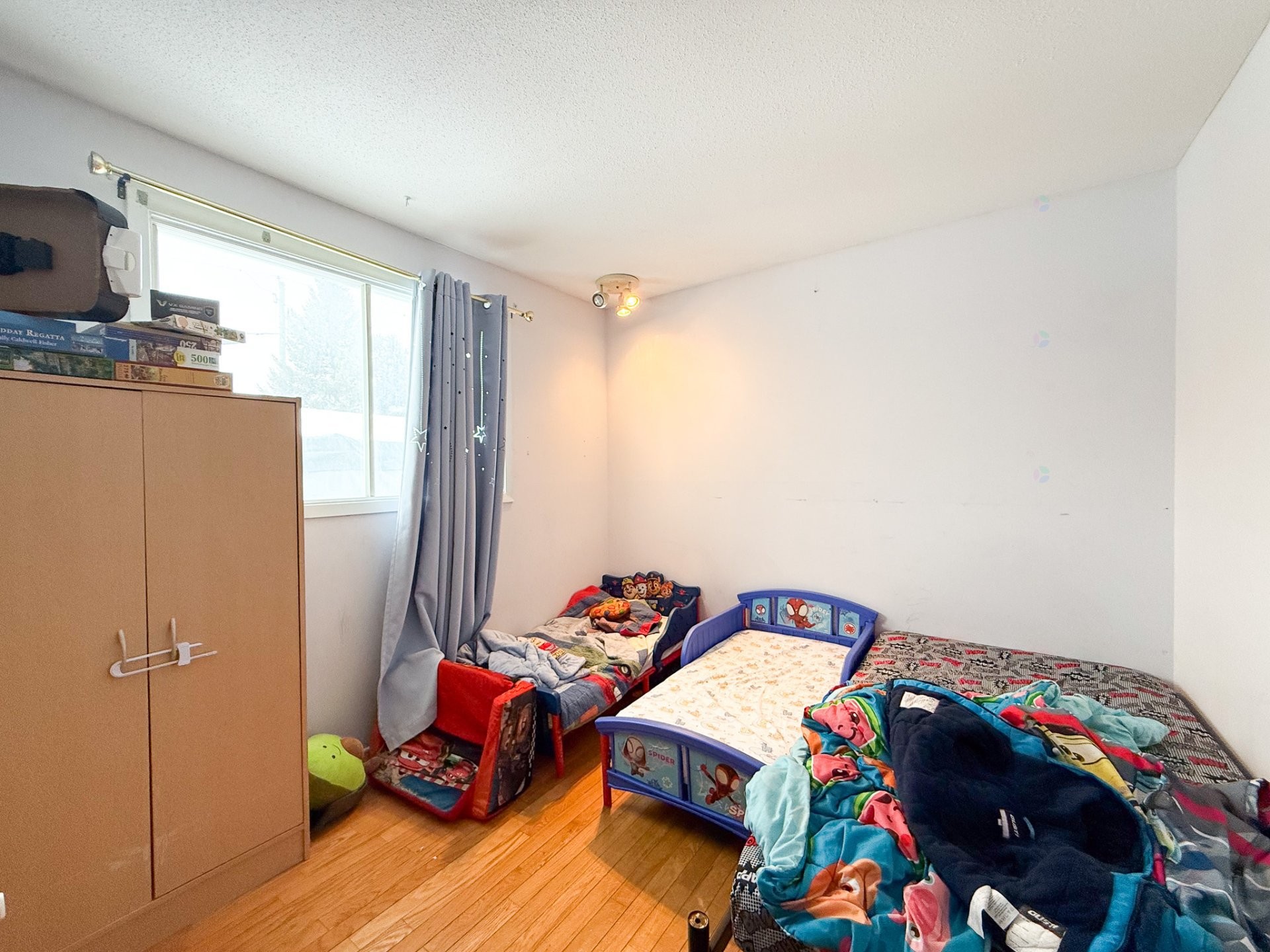 









49


Rue de Drapeau

,
Gatineau (Gatineau),




QC
J8T1B1

