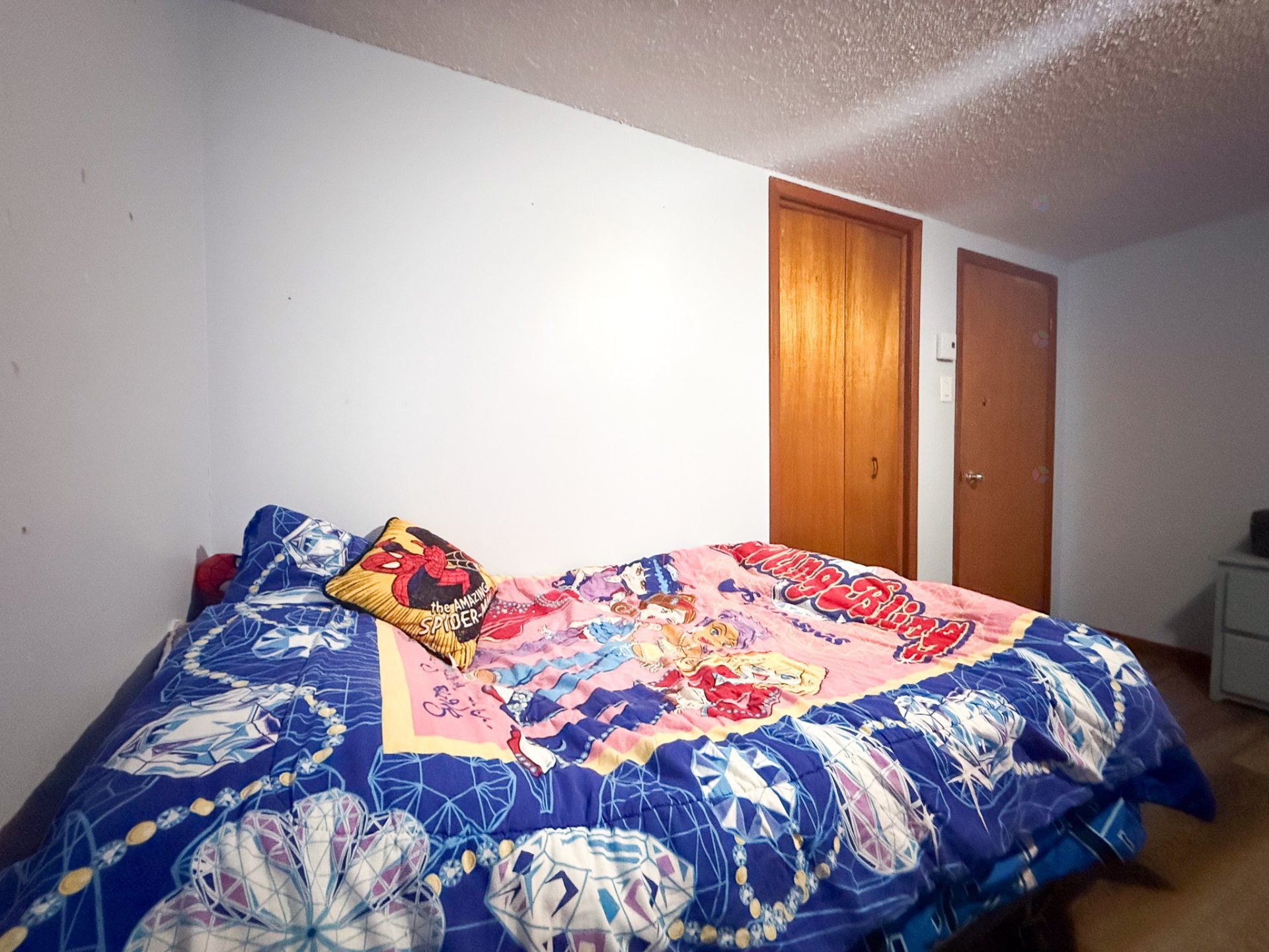 









49


Rue de Drapeau

,
Gatineau (Gatineau),




QC
J8T1B1

