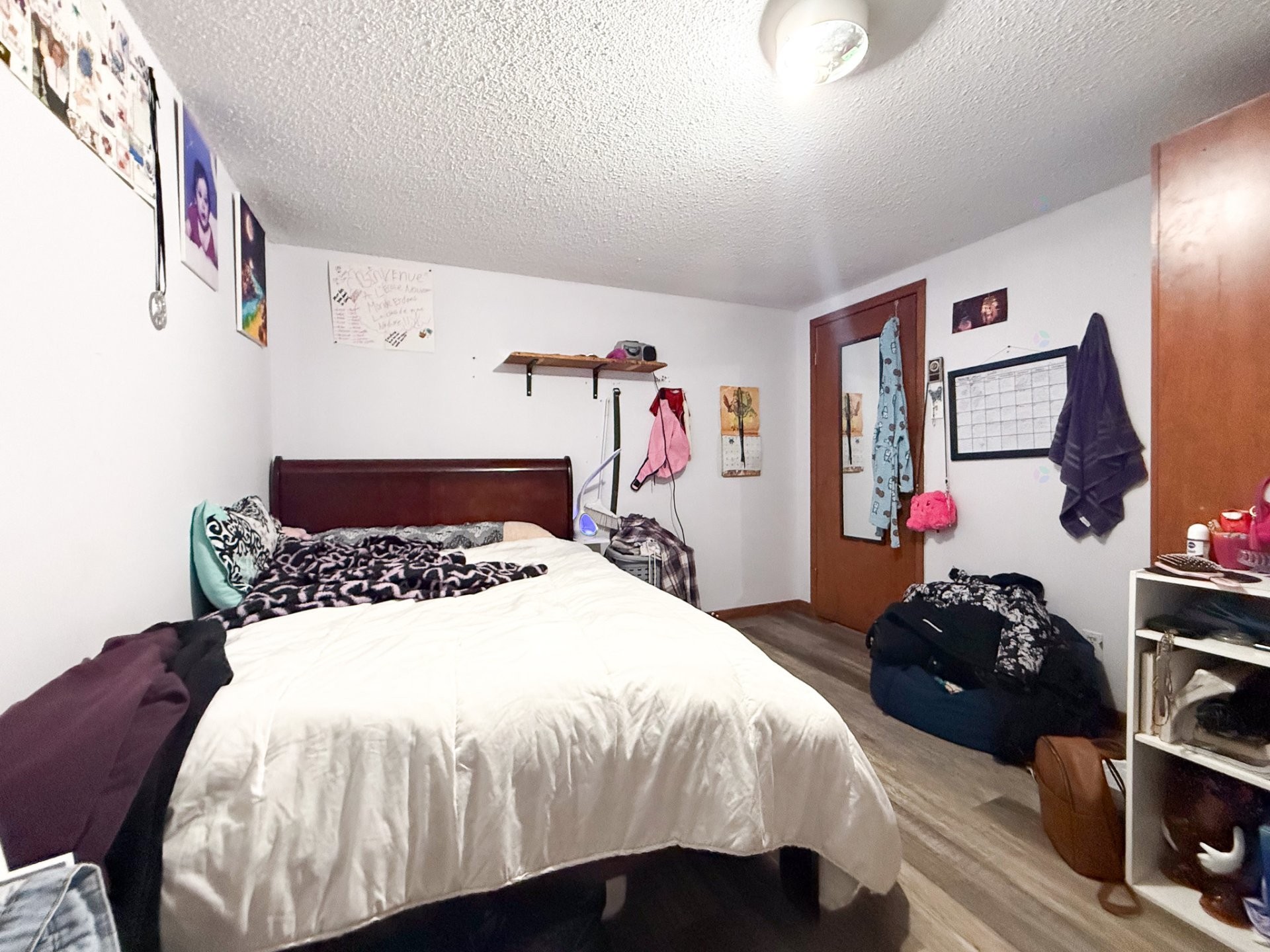 









49


Rue de Drapeau

,
Gatineau (Gatineau),




QC
J8T1B1

