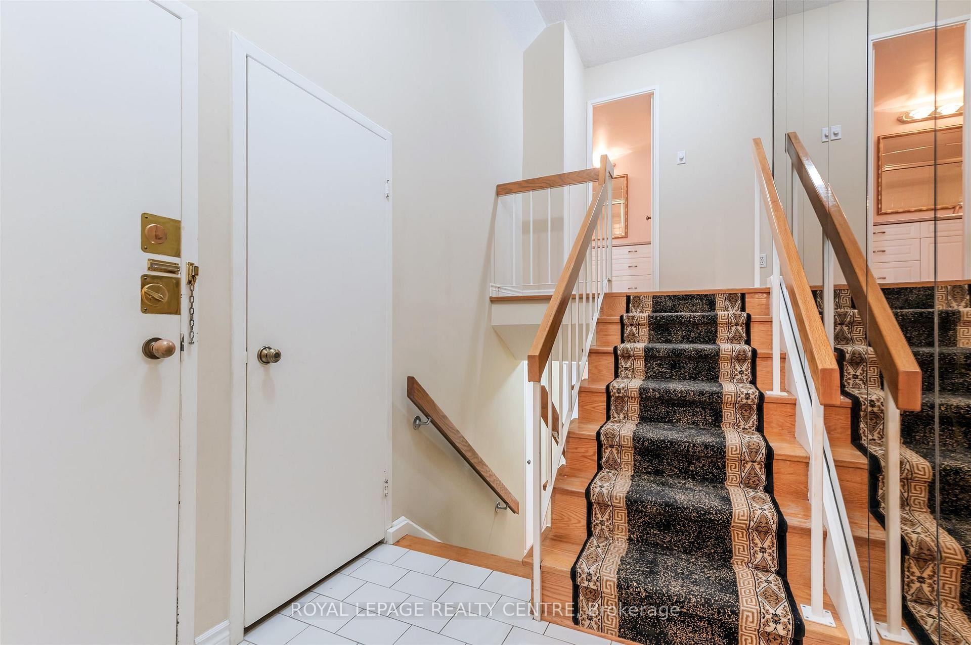 









296


Mill

Road, B4,
Toronto,




ON
M9C 4X8

