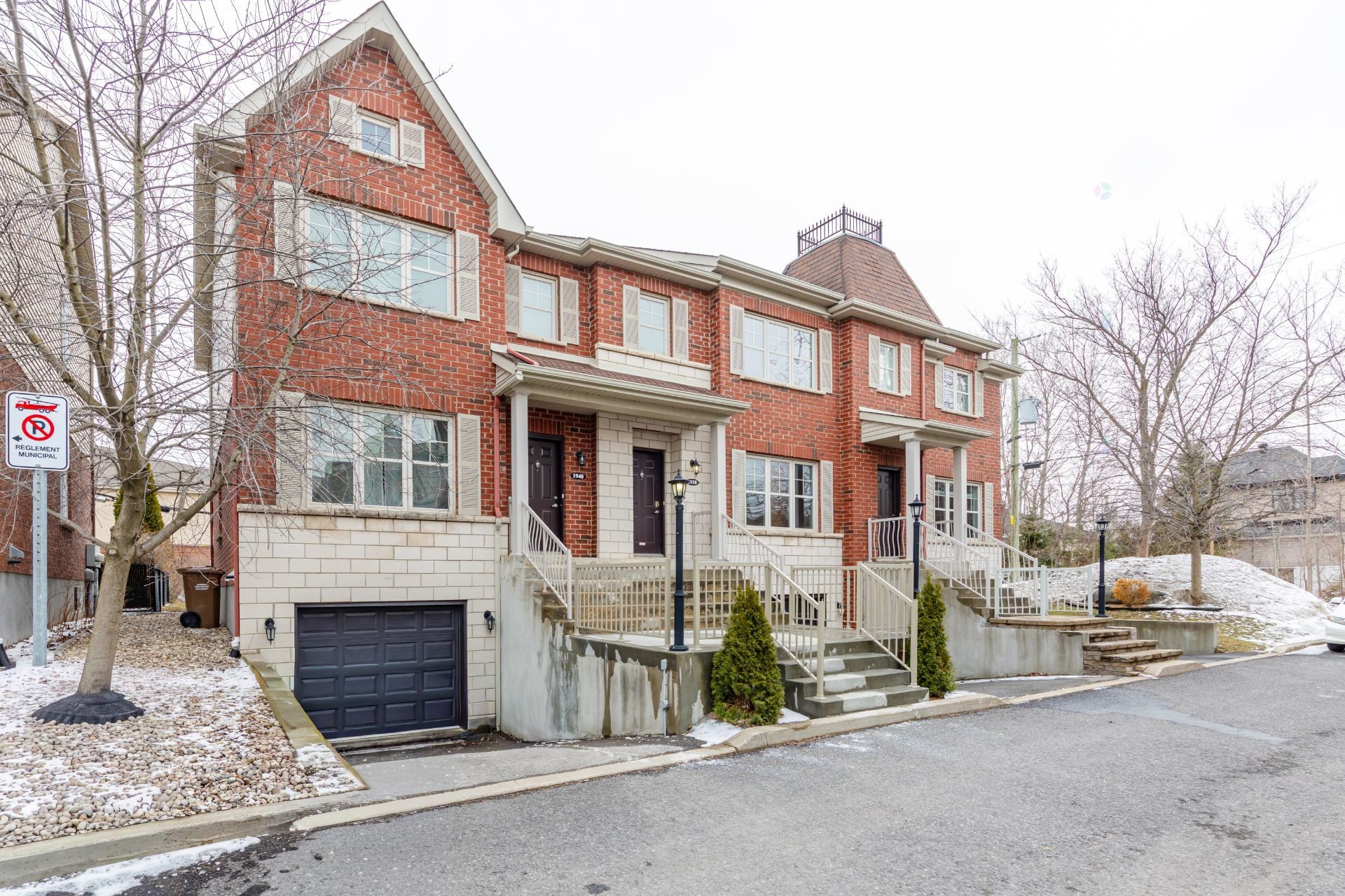 









1938


Ch. de St-Jean

,
La Prairie,




QC
J5R0E1

