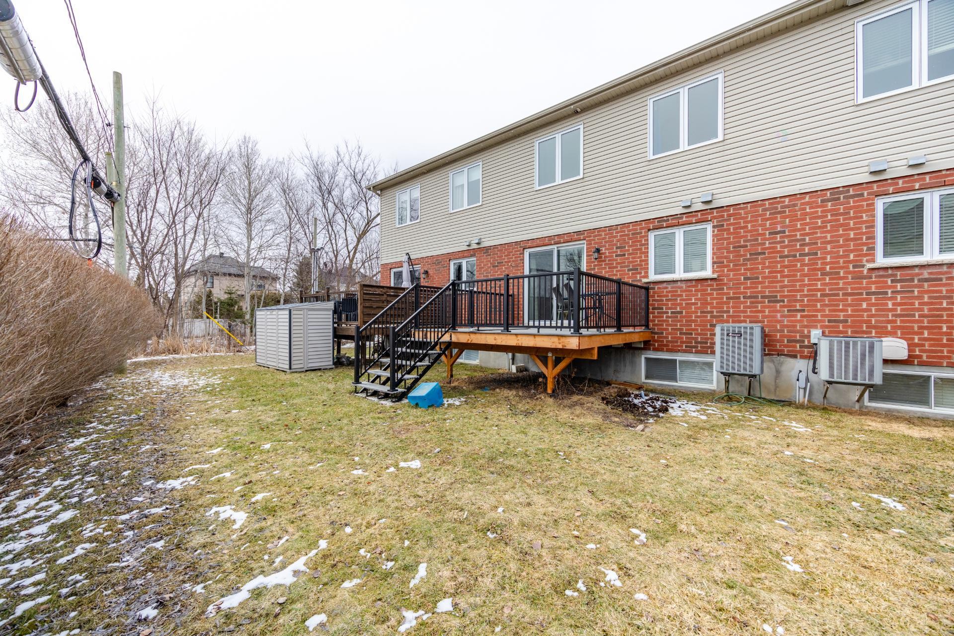 









1938


Ch. de St-Jean

,
La Prairie,




QC
J5R0E1

