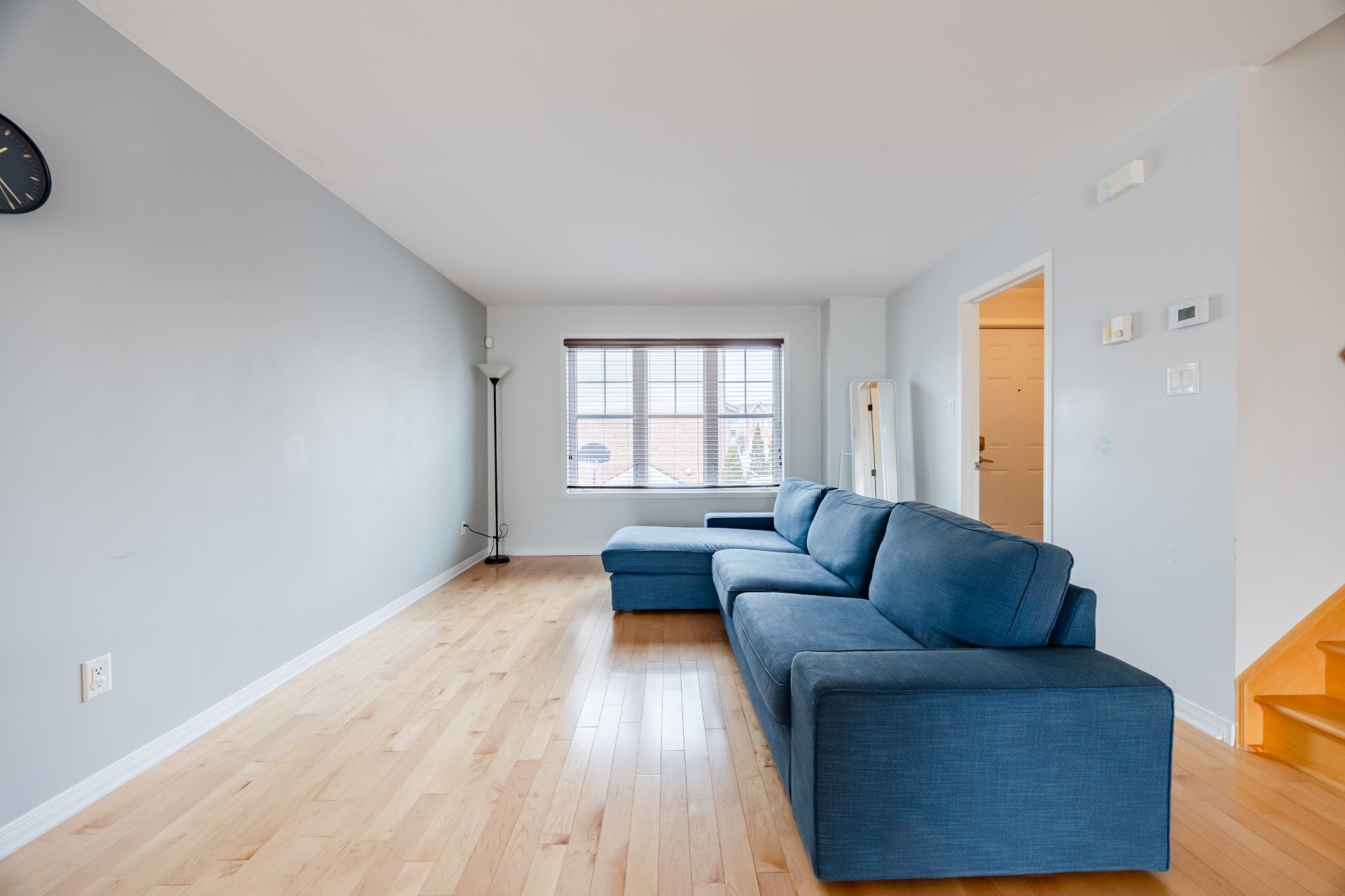 









1938


Ch. de St-Jean

,
La Prairie,




QC
J5R0E1

