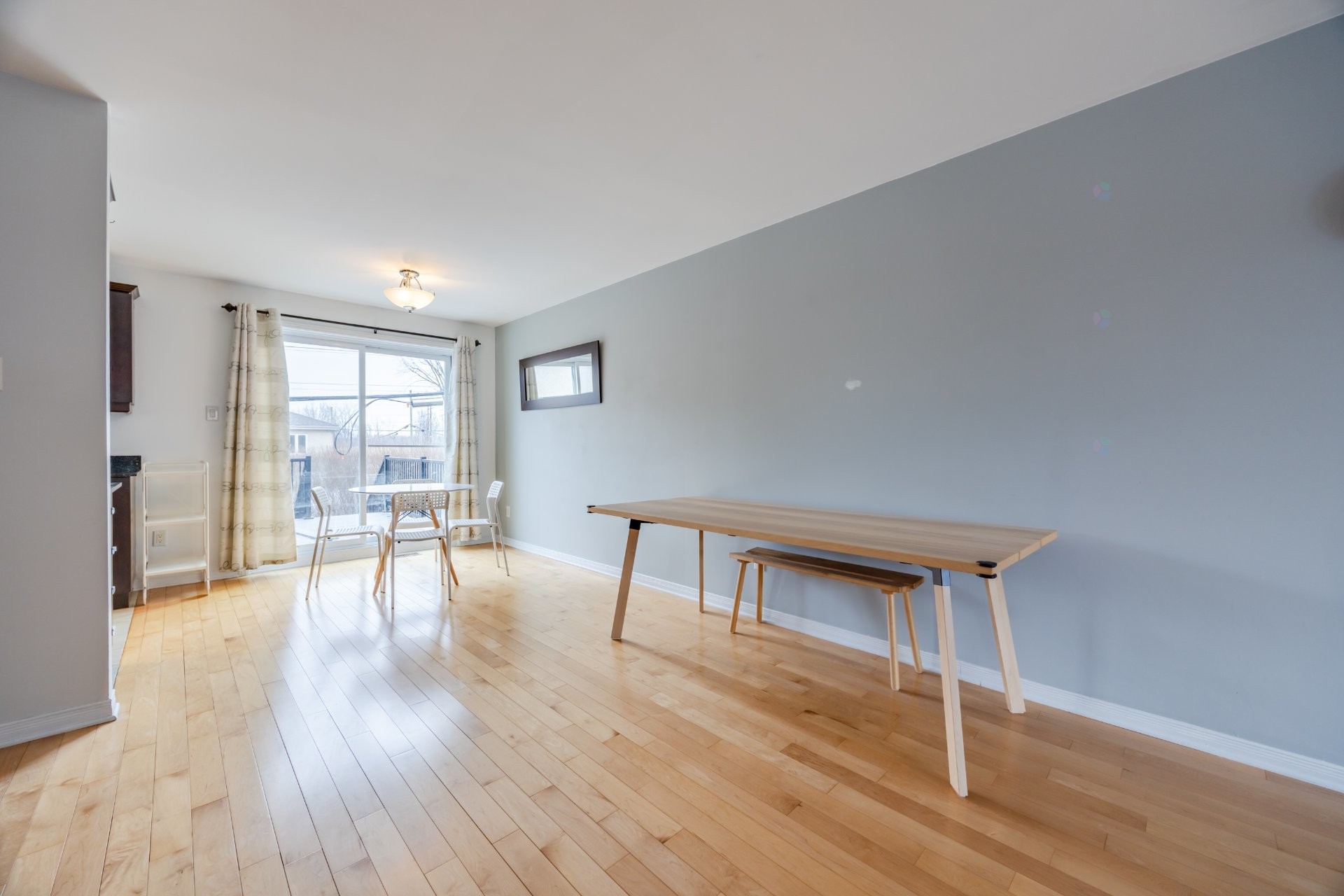 









1938


Ch. de St-Jean

,
La Prairie,




QC
J5R0E1

