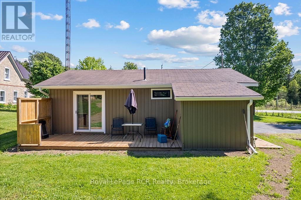 












405009 GREY 4 ROAD

,
Grey Highlands,




Ontario
N0C1K0

