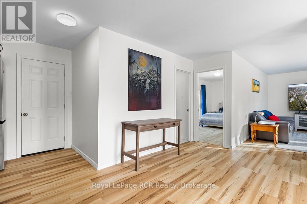 












405009 GREY 4 ROAD

,
Grey Highlands,




Ontario
N0C1K0

