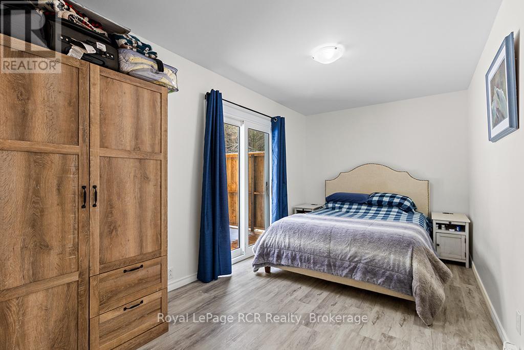 












405009 GREY 4 ROAD

,
Grey Highlands,




Ontario
N0C1K0

