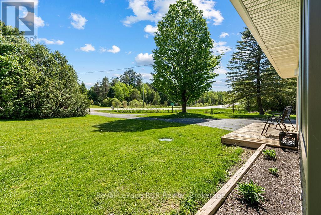 












405009 GREY 4 ROAD

,
Grey Highlands,




Ontario
N0C1K0

